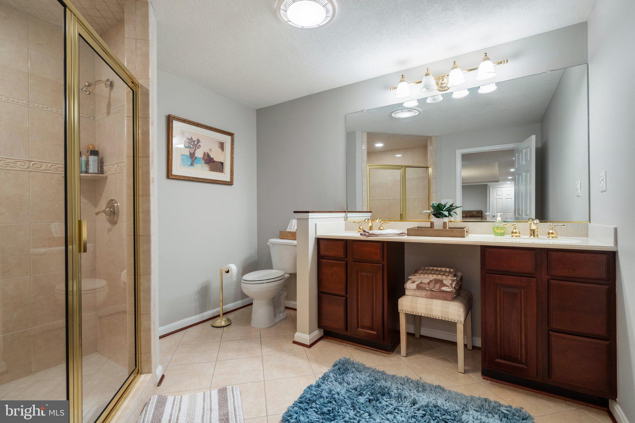 LAWNVALE ESTATES - Residential