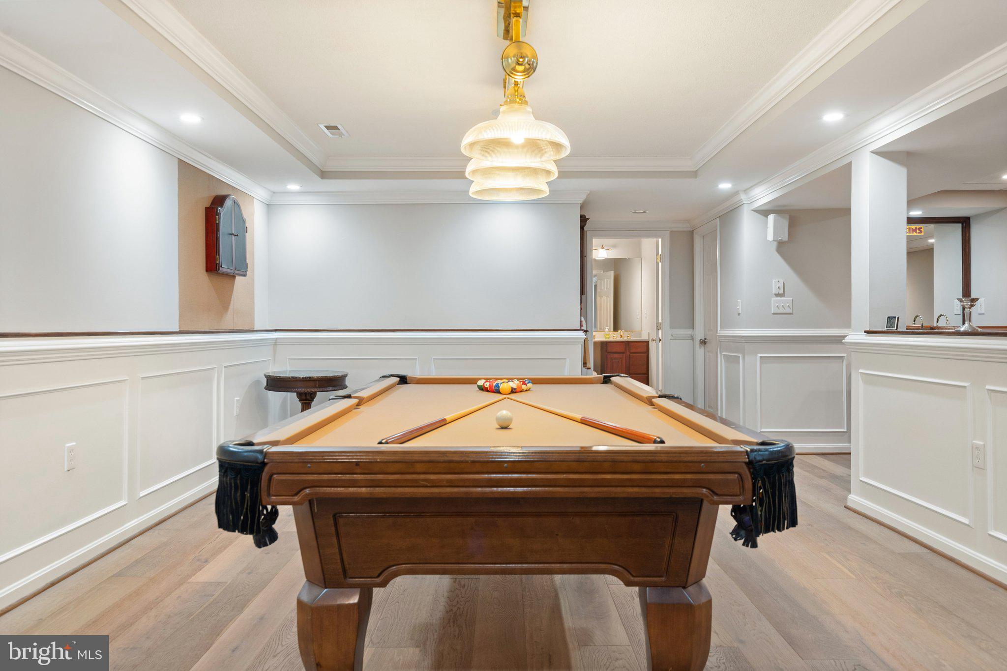 LAWNVALE ESTATES - Residential