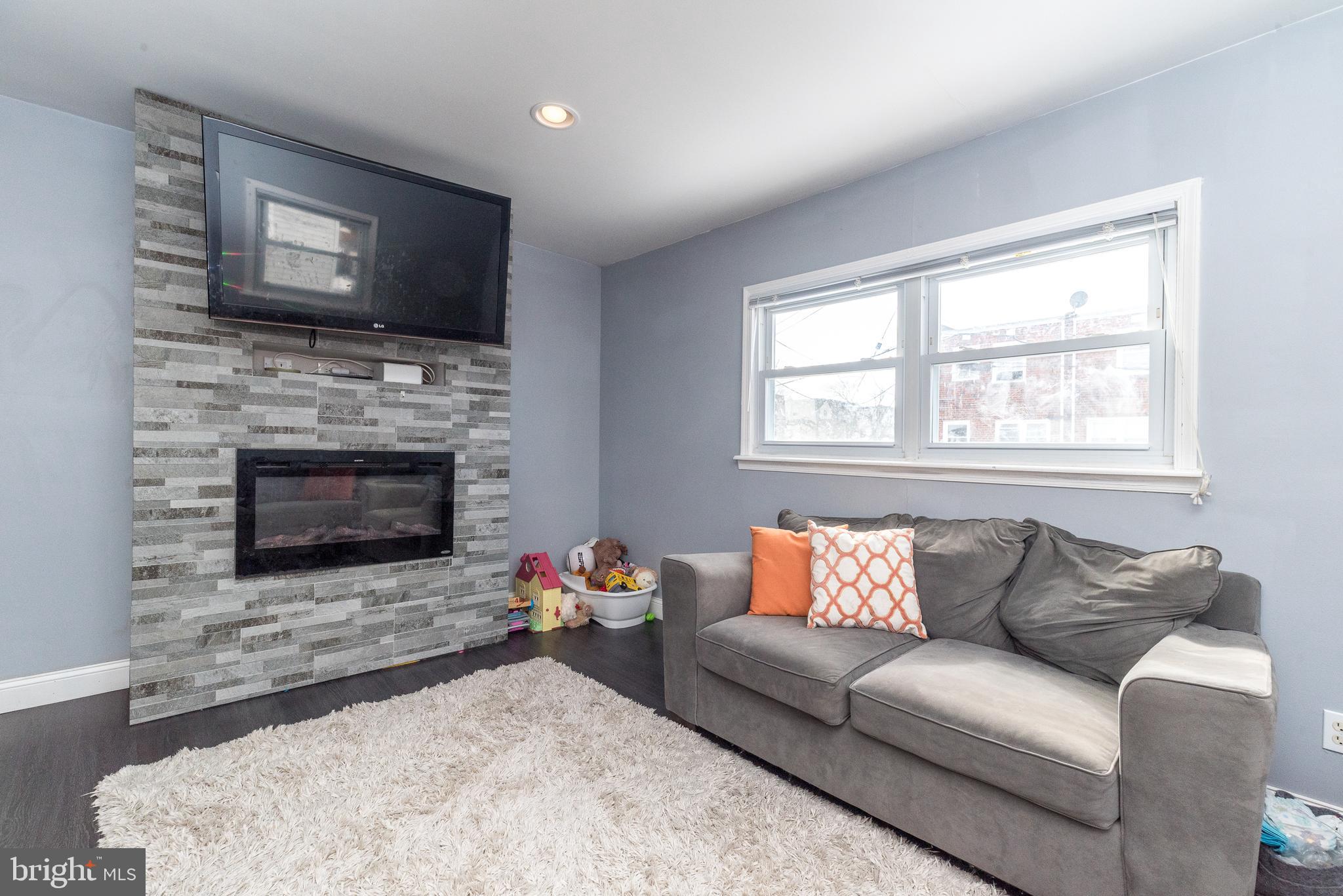 NORRIS HILL - Residential