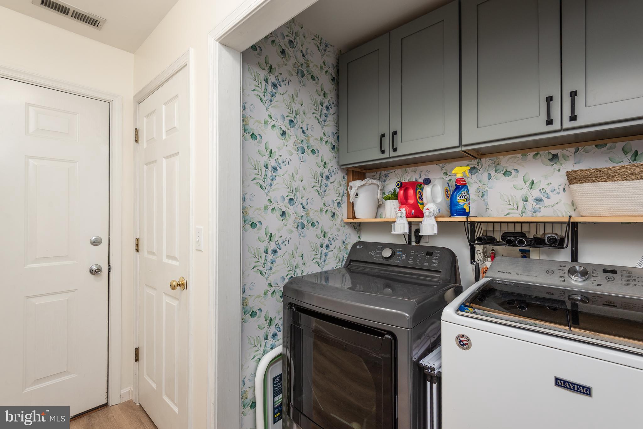 CLOVERFIELDS - Residential