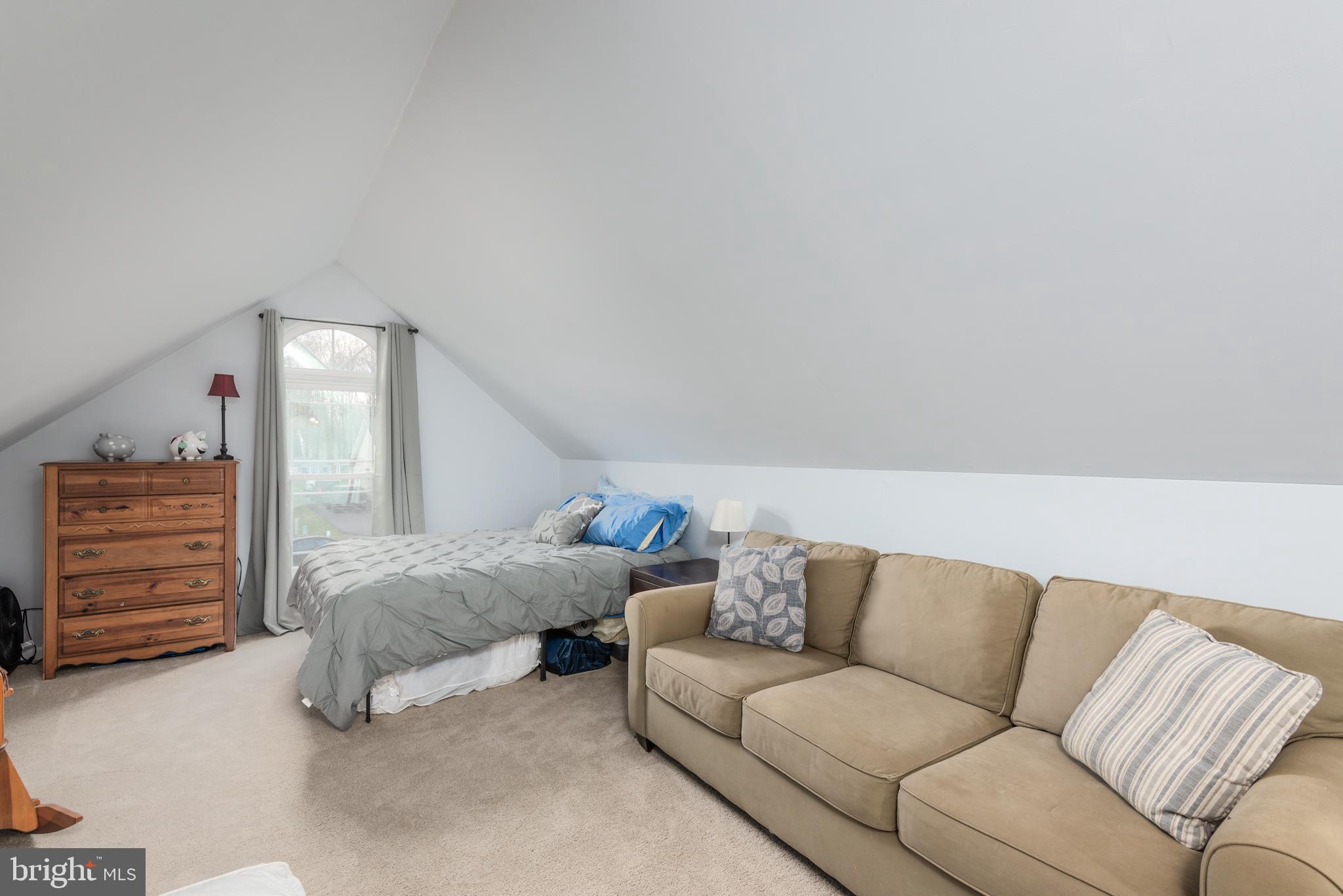 CLOVERFIELDS - Residential