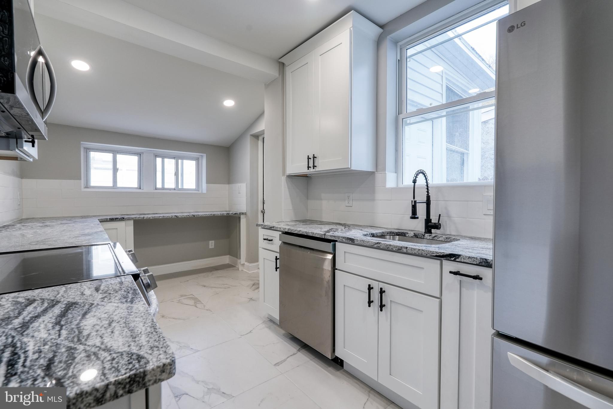 MANAYUNK - Residential