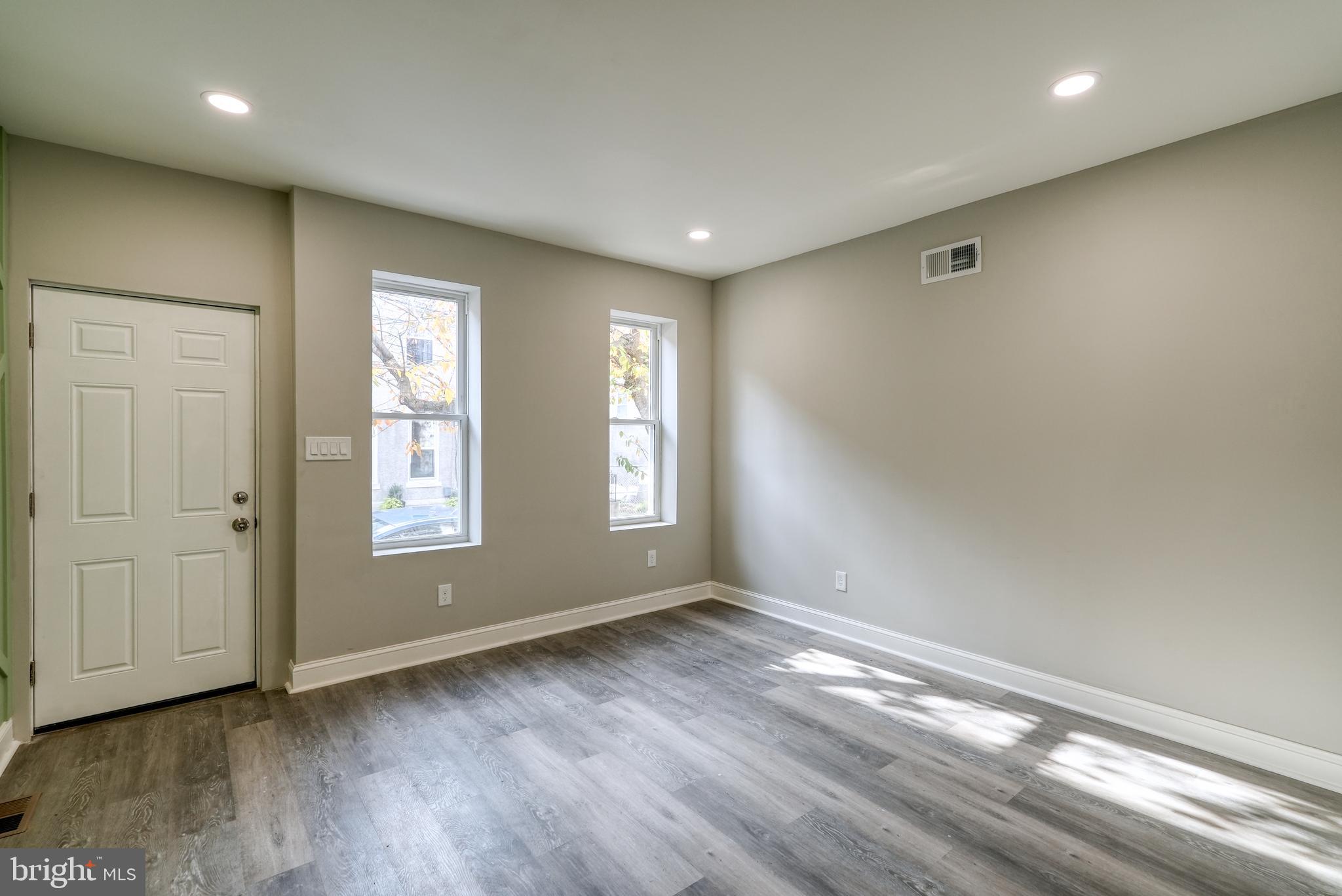 MANAYUNK - Residential