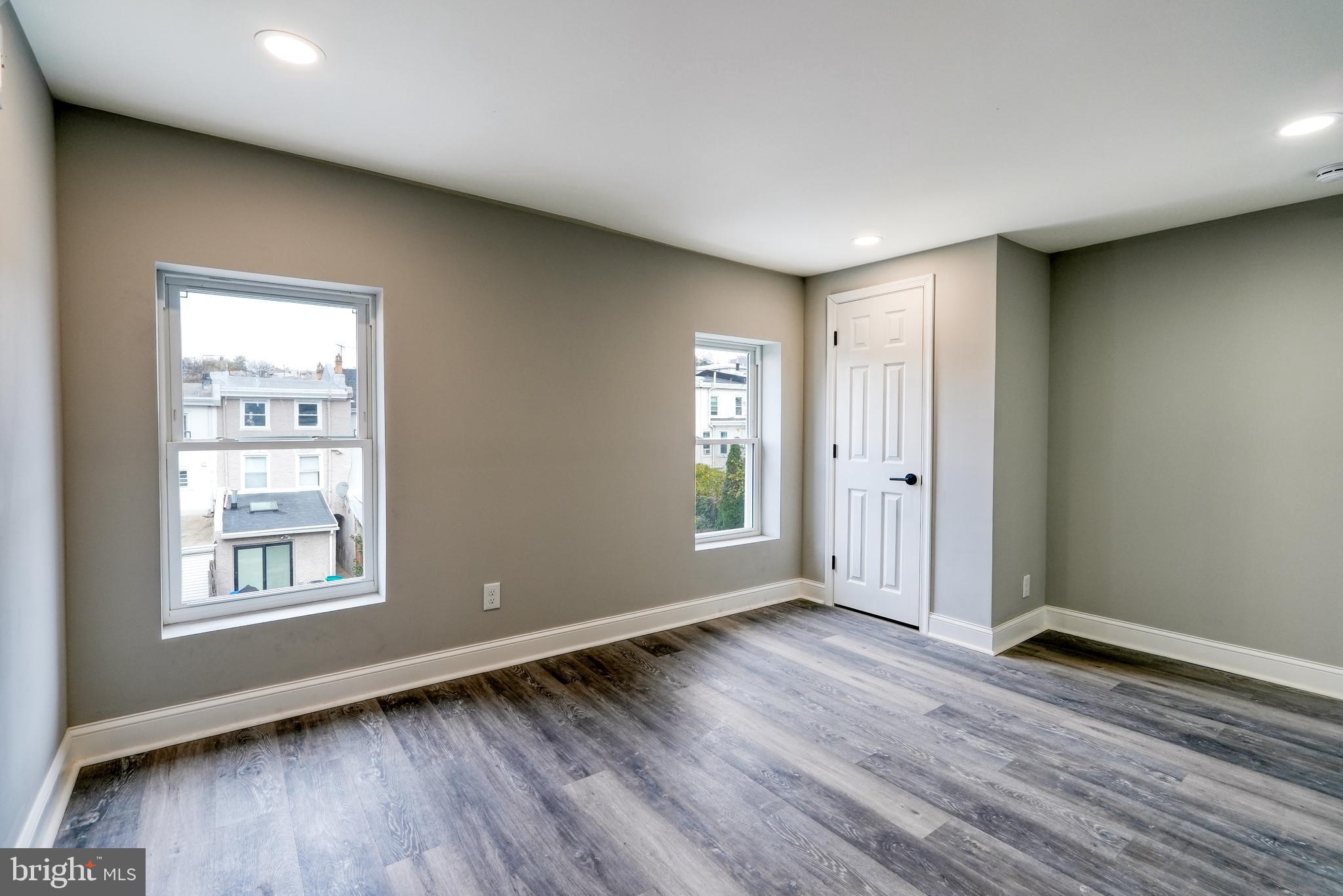 MANAYUNK - Residential