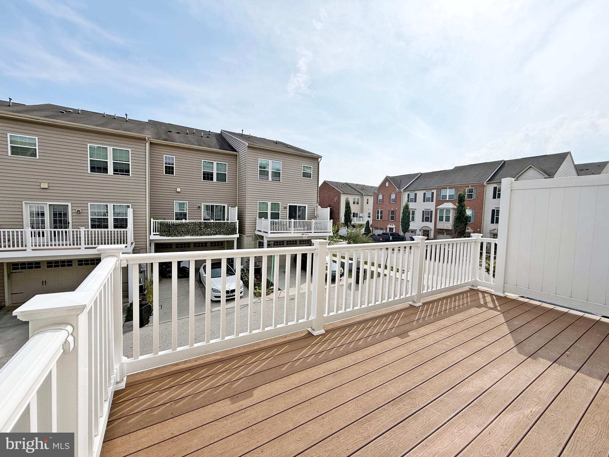 HOWARD SQUARE - Residential Lease