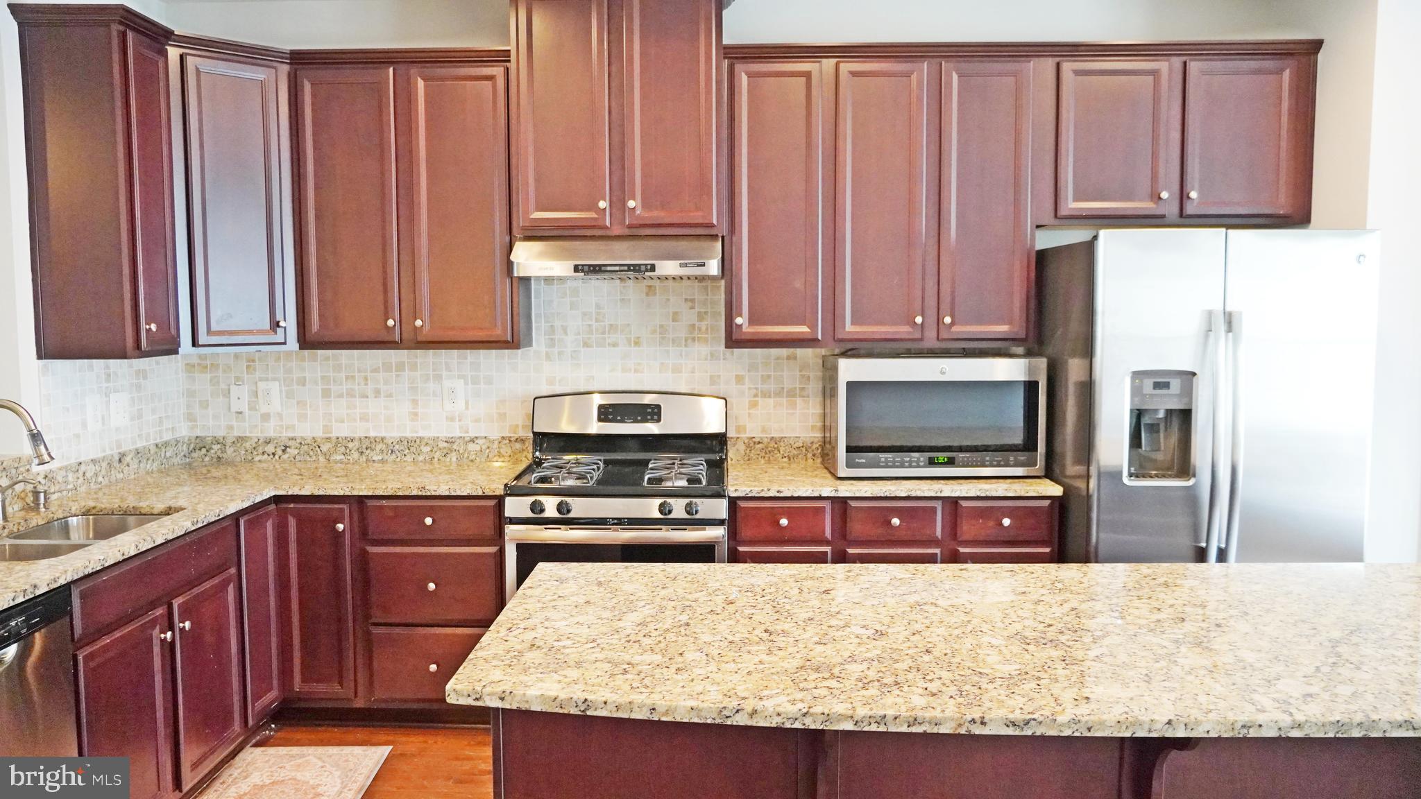 HOWARD SQUARE - Residential Lease