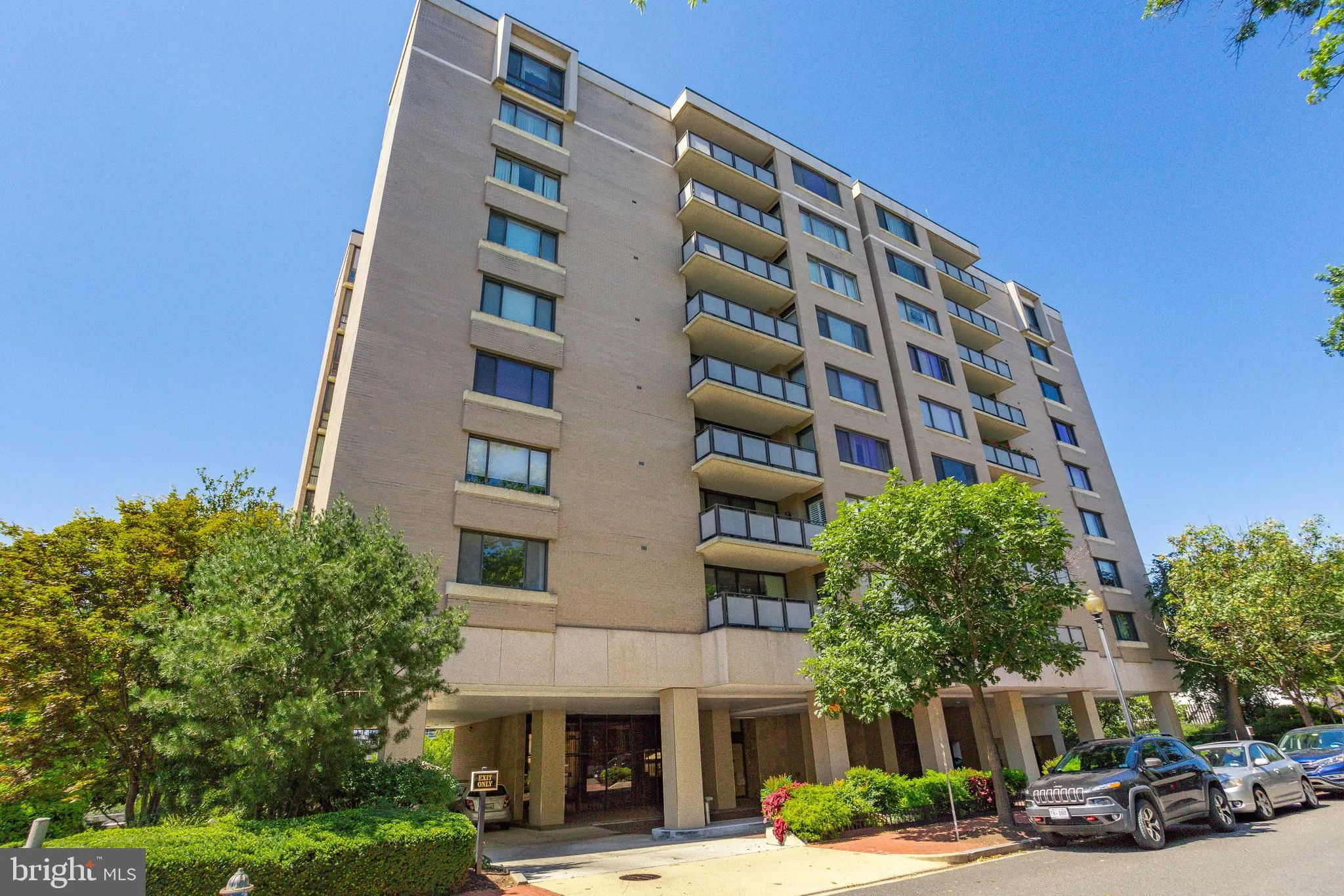 800 25th Street NW Unit 705, Washington, DC 20037