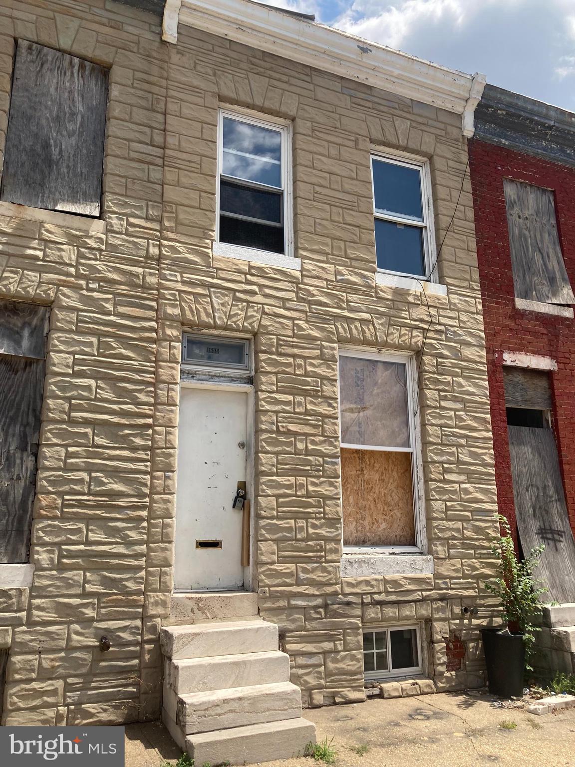 CLIFTON - Residential