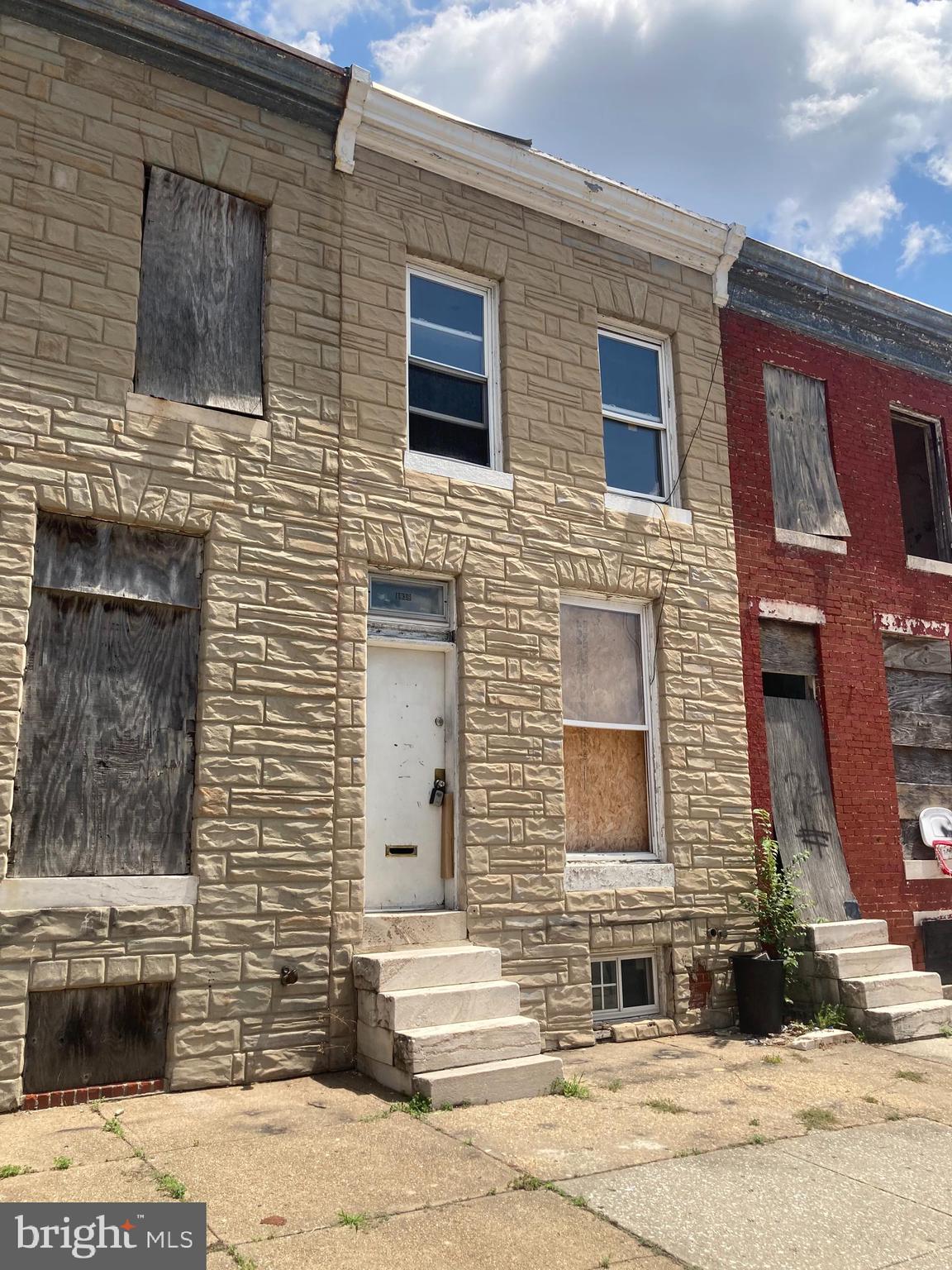 CLIFTON - Residential