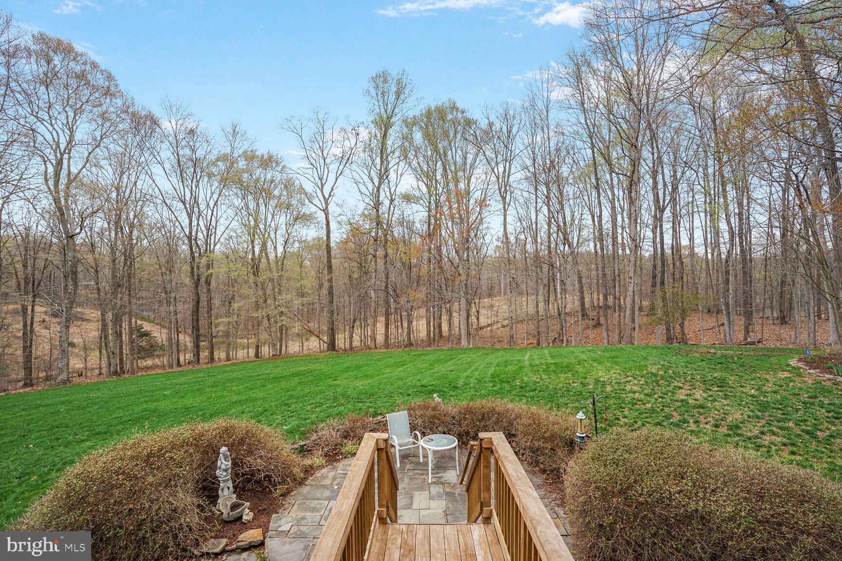 ESTATES AT ROSELAND - Residential