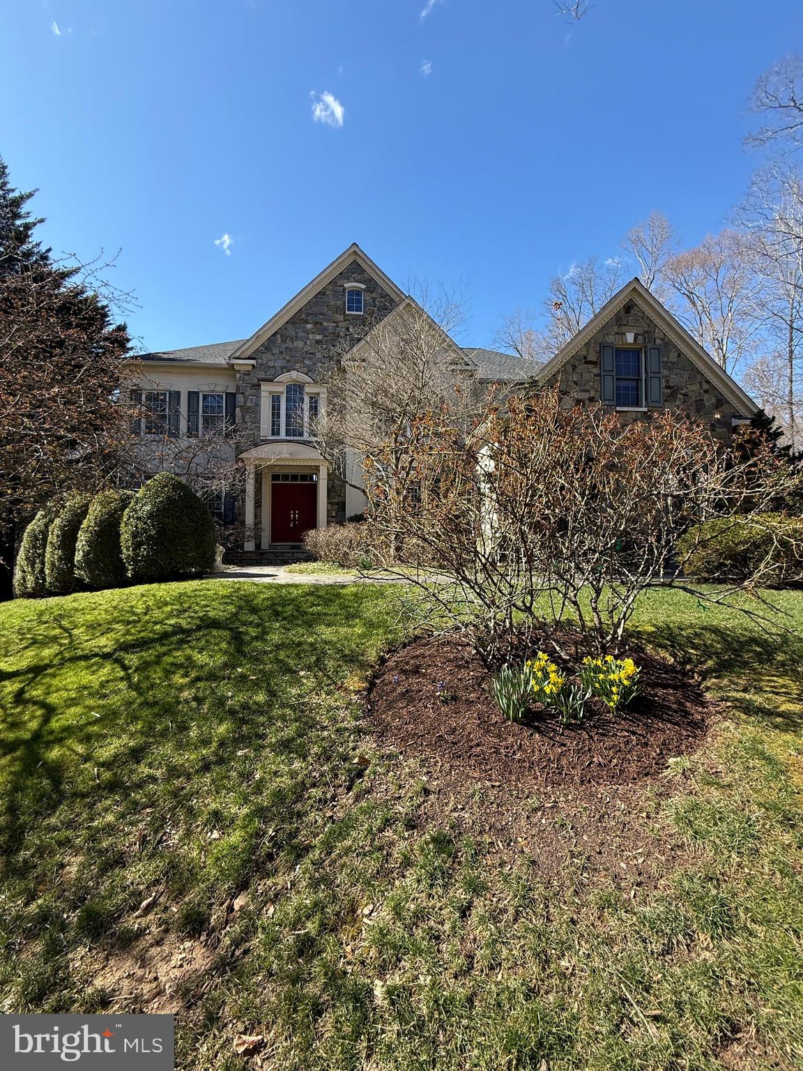 ESTATES AT ROSELAND - Residential