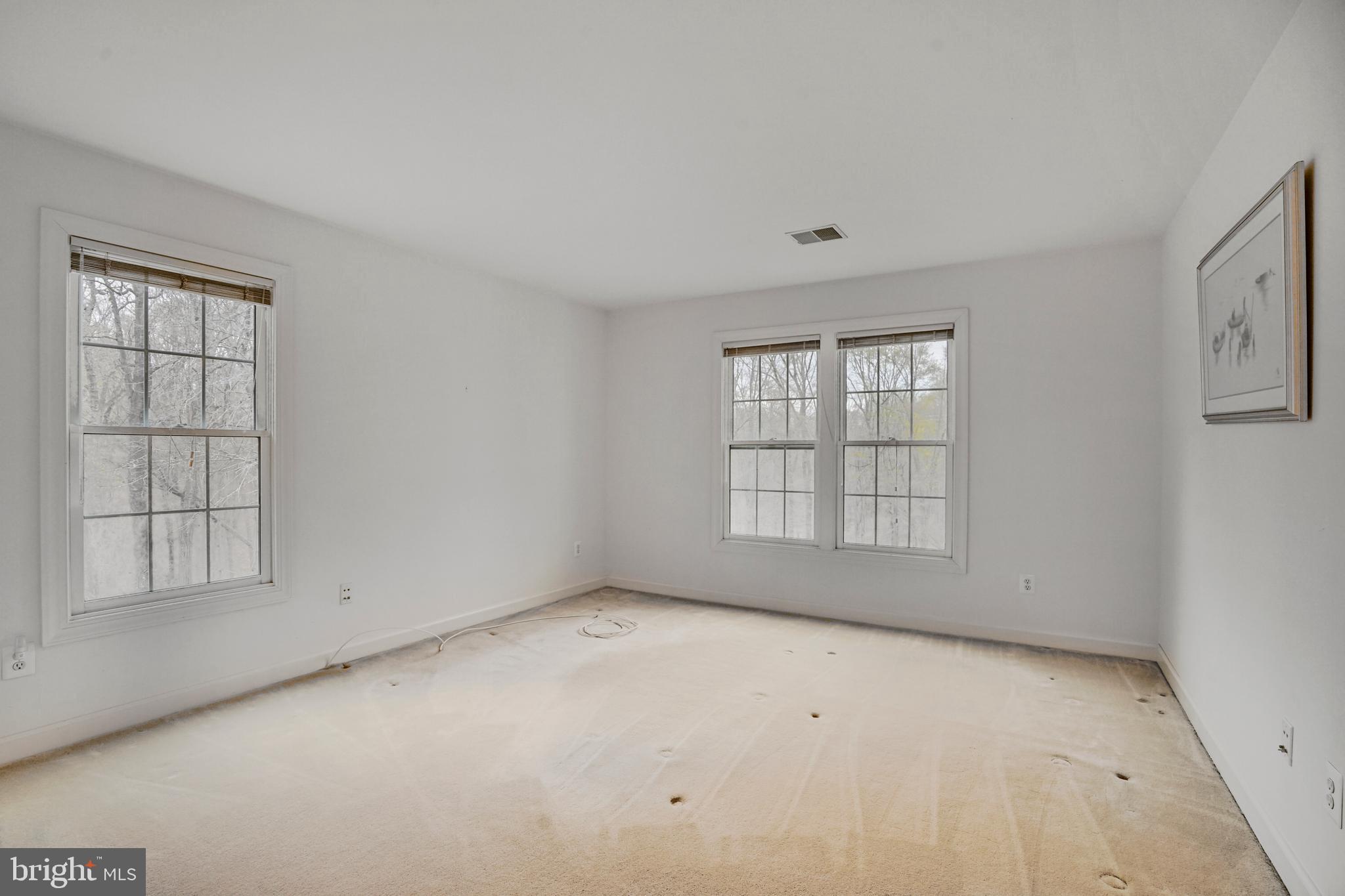 ESTATES AT ROSELAND - Residential