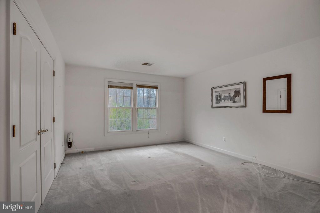 listing image 30