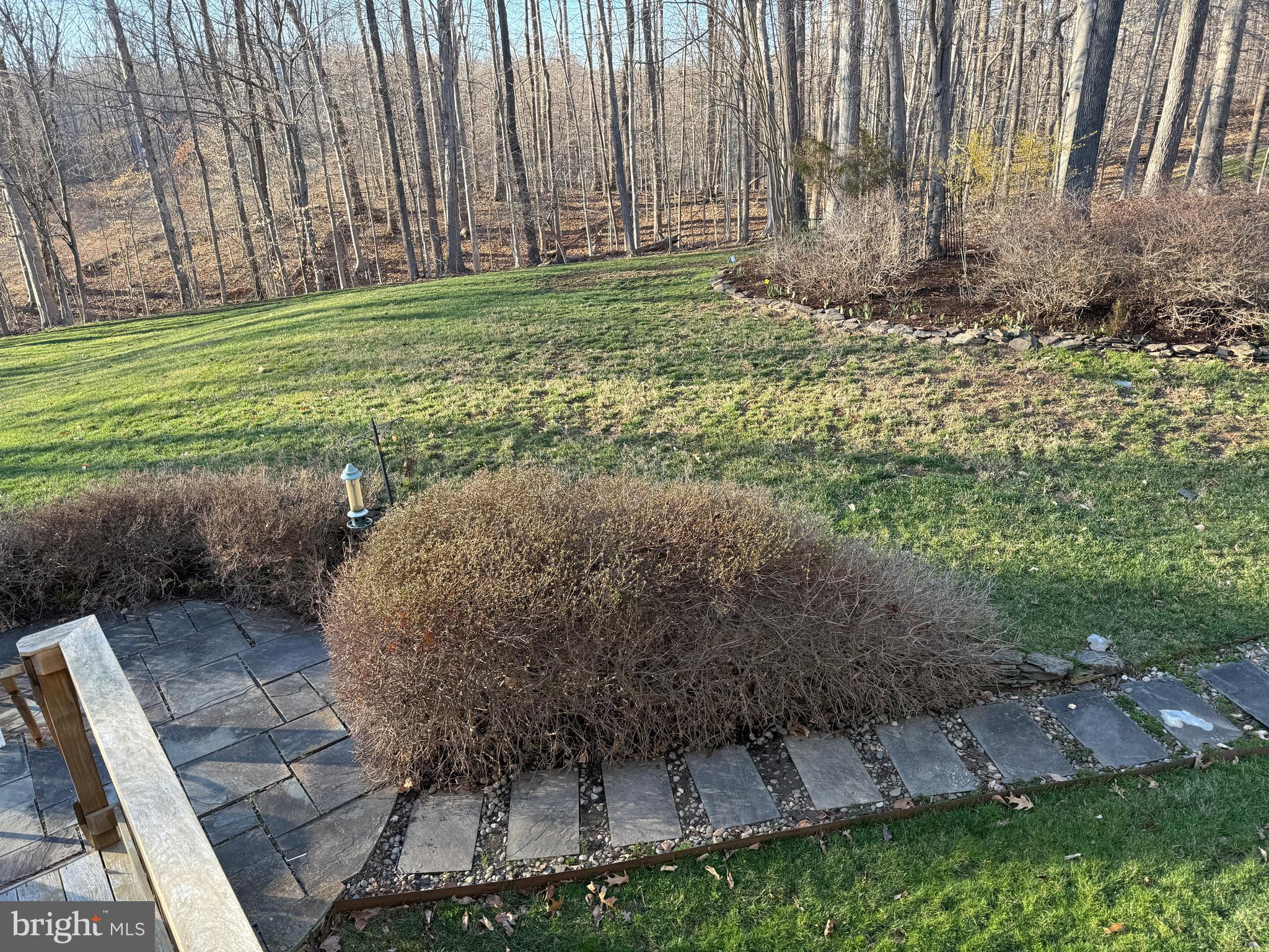 ESTATES AT ROSELAND - Residential