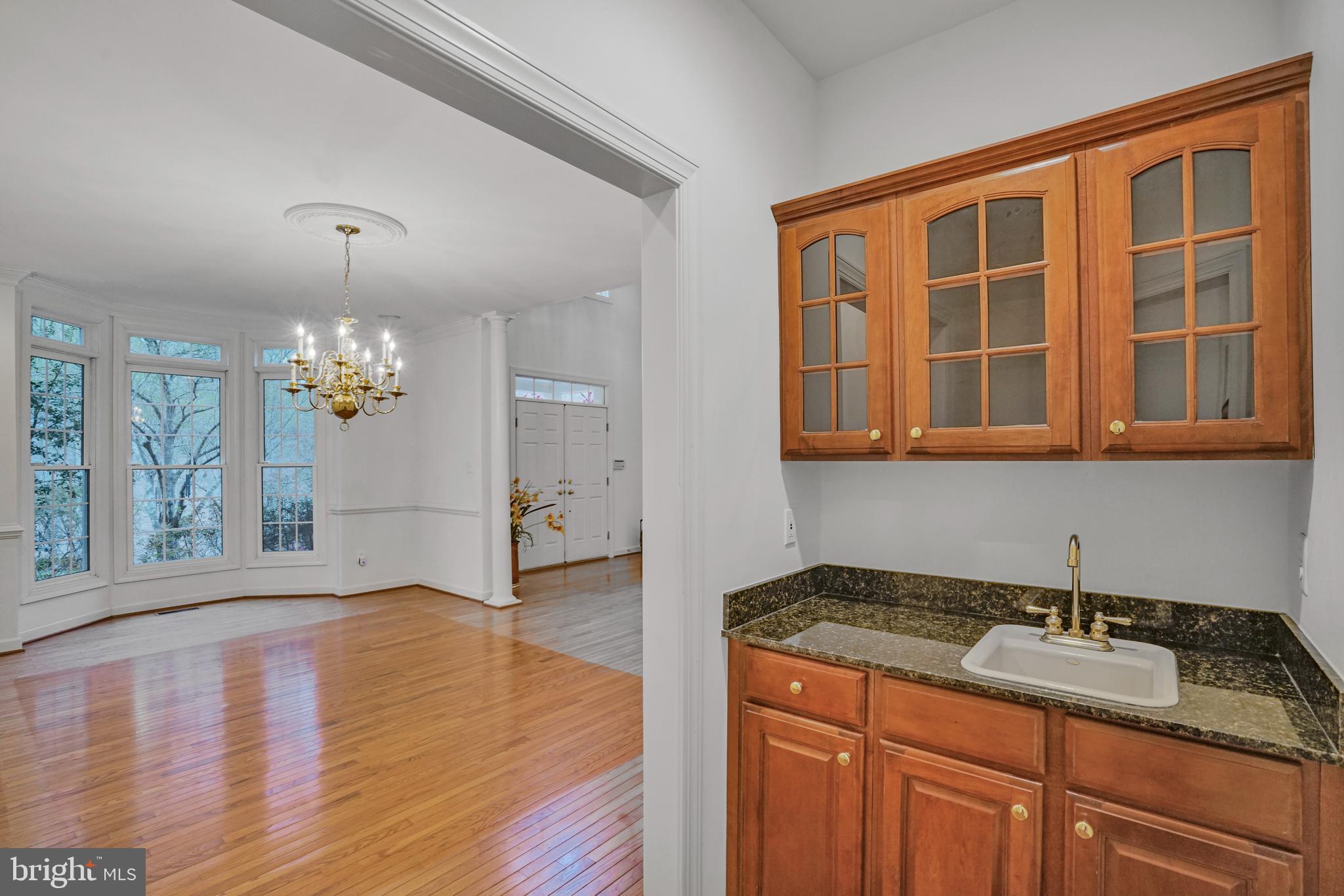 ESTATES AT ROSELAND - Residential