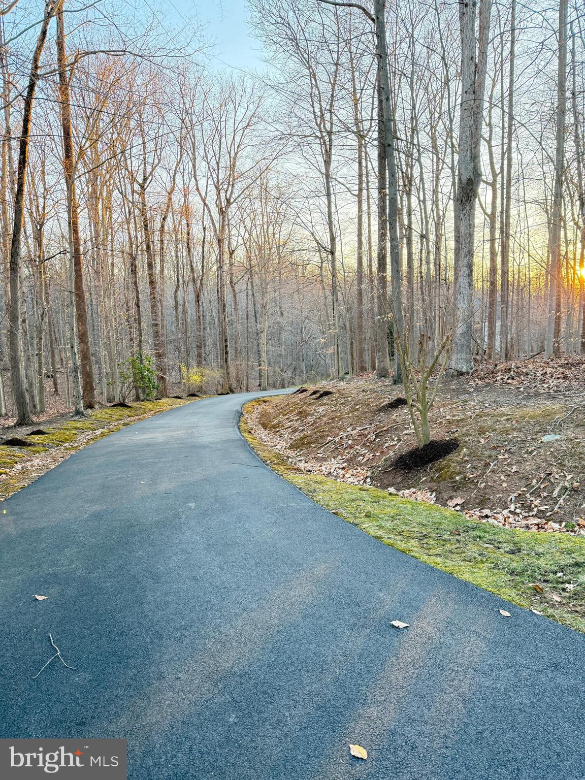 ESTATES AT ROSELAND - Residential