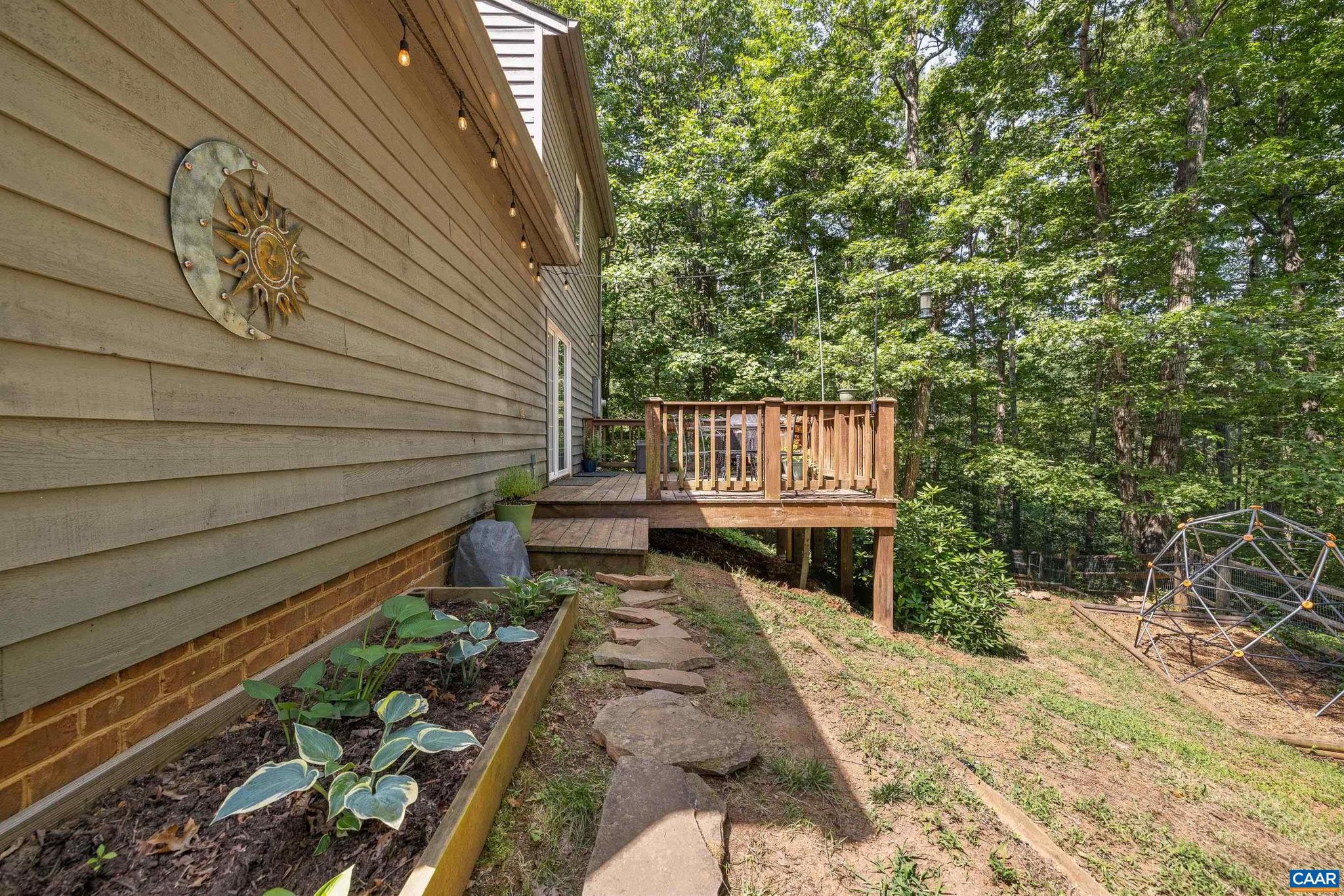 MILL CREEK SOUTH - Residential