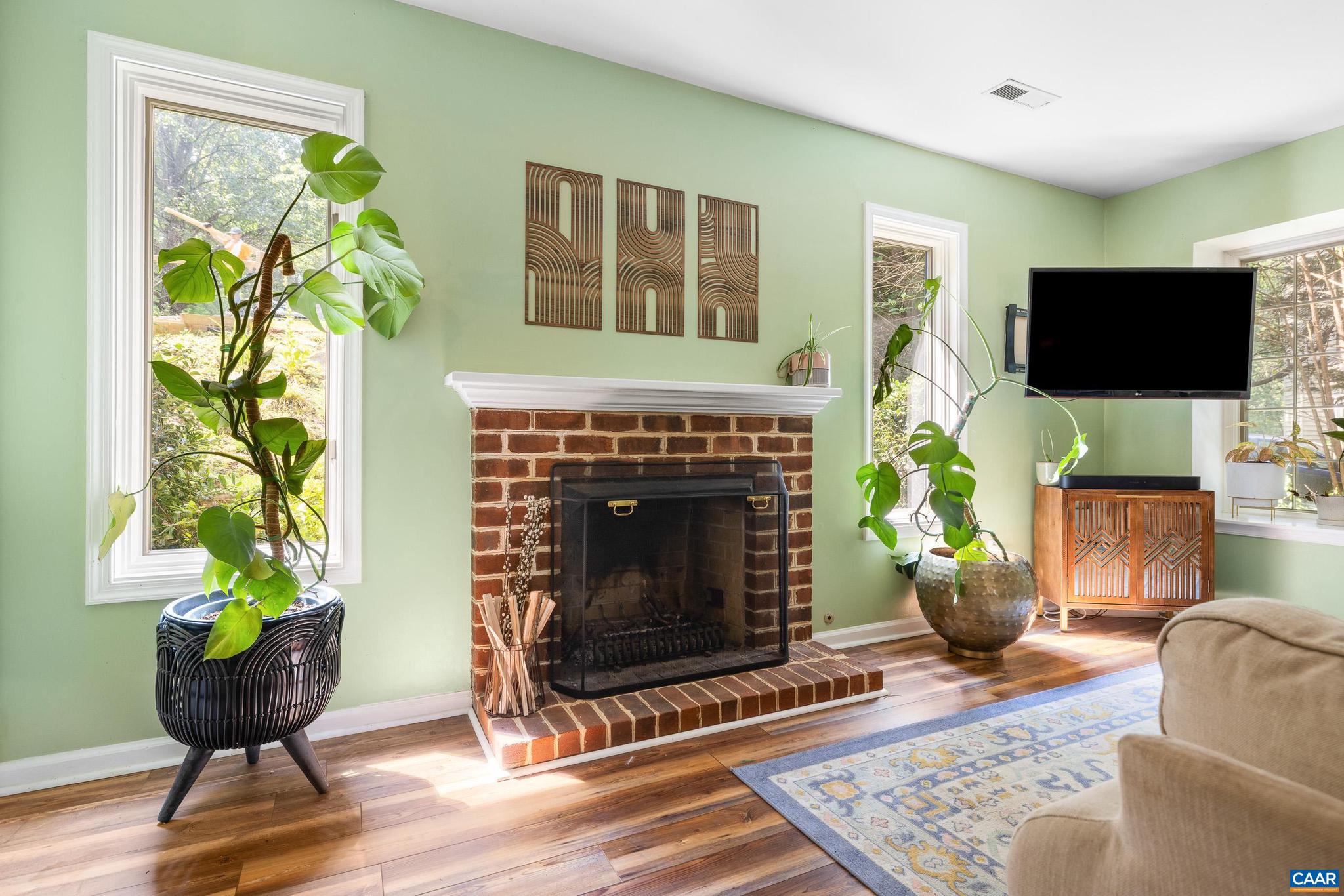 MILL CREEK SOUTH - Residential