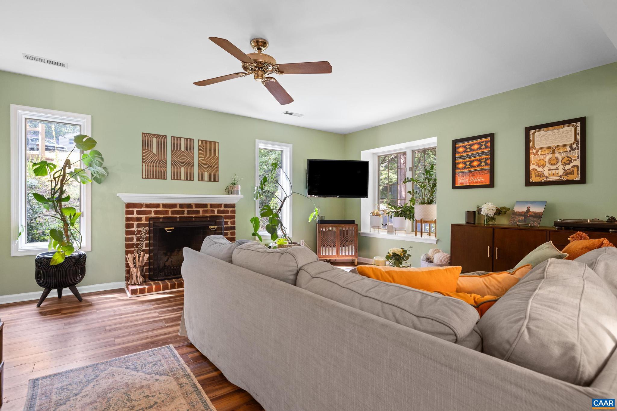 MILL CREEK SOUTH - Residential