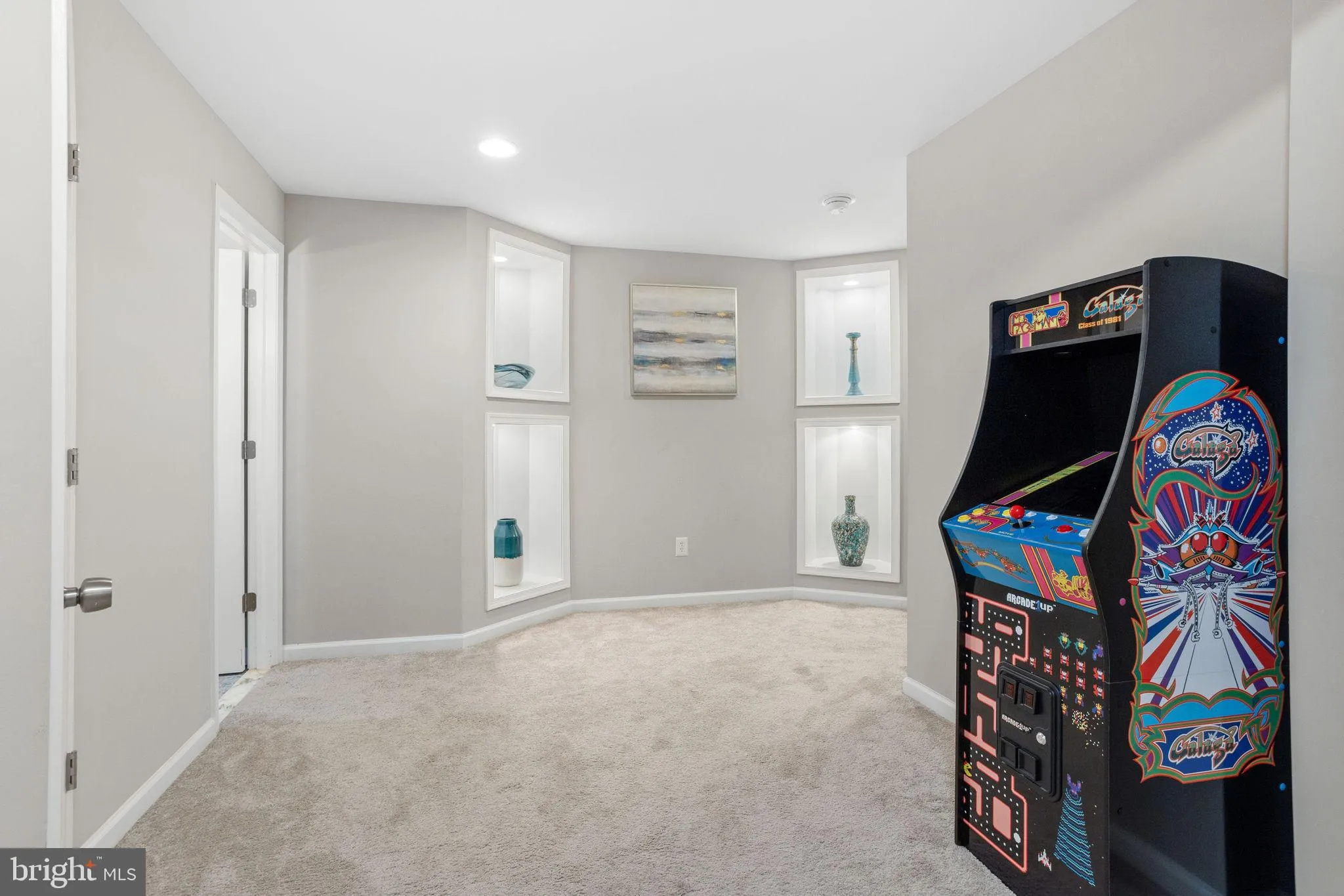 Sicklerville, New Jersey 08081, United States, 4 Bedrooms Bedrooms, ,4 BathroomsBathrooms,Residential,Coming Soon,231992