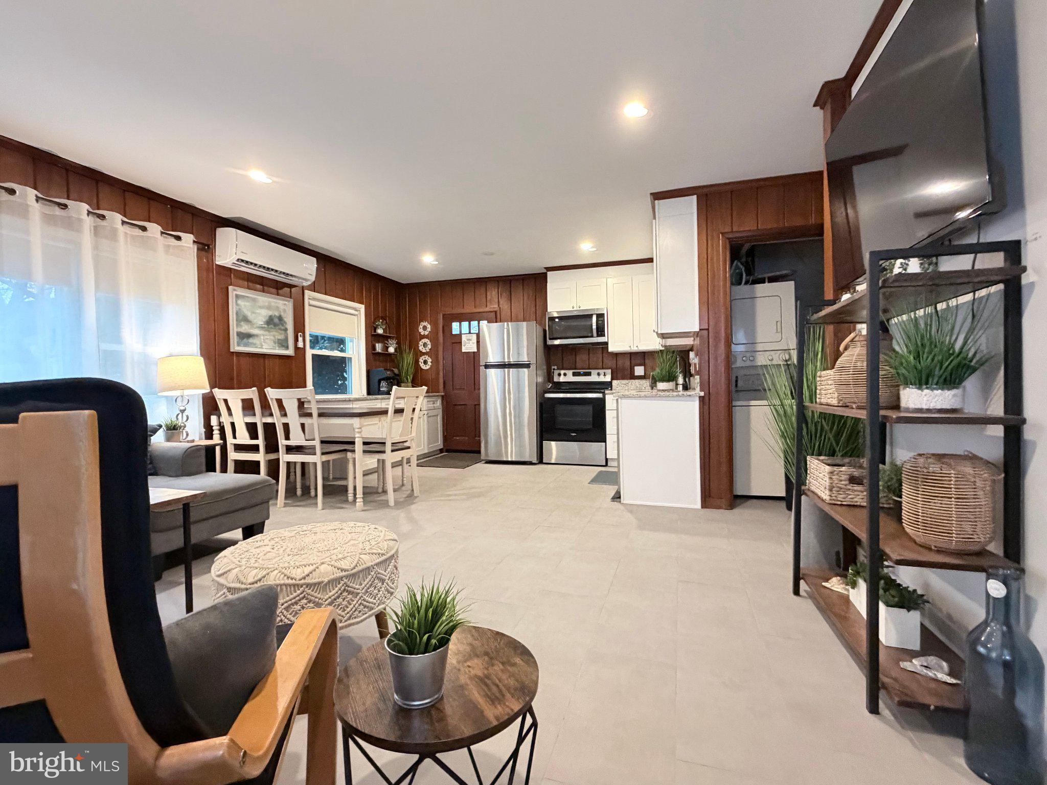 1407 N SAINT LOUIS AVENUE 1