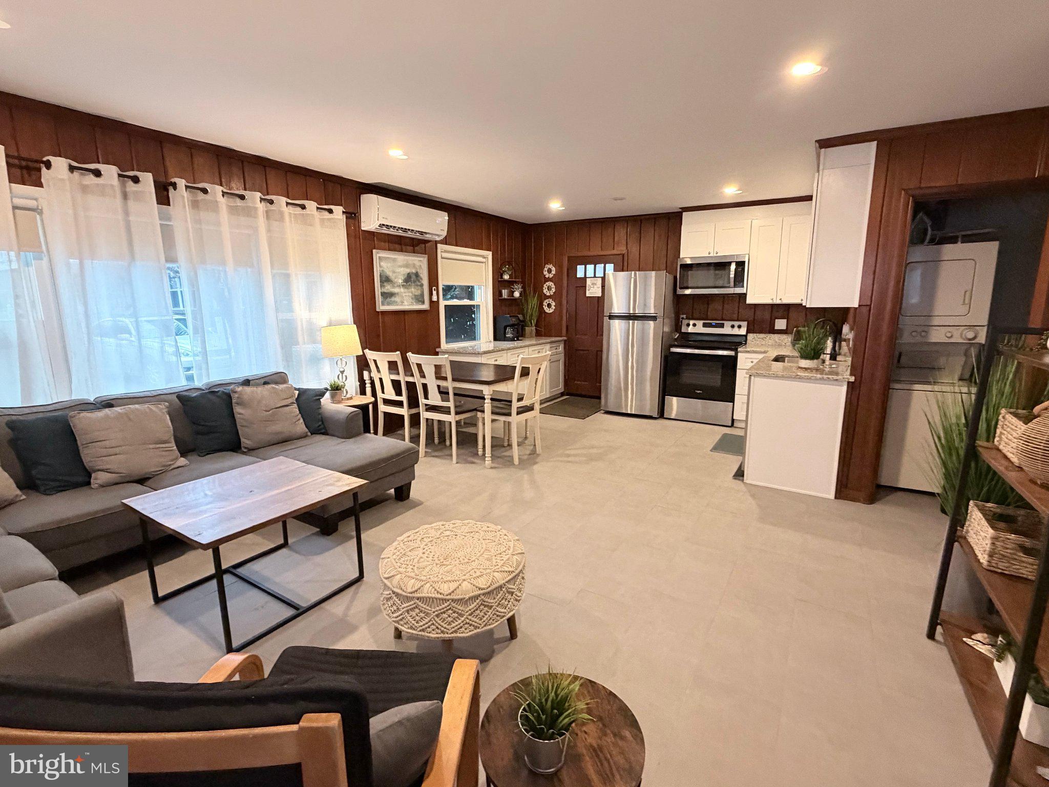 1407 N SAINT LOUIS AVENUE 1