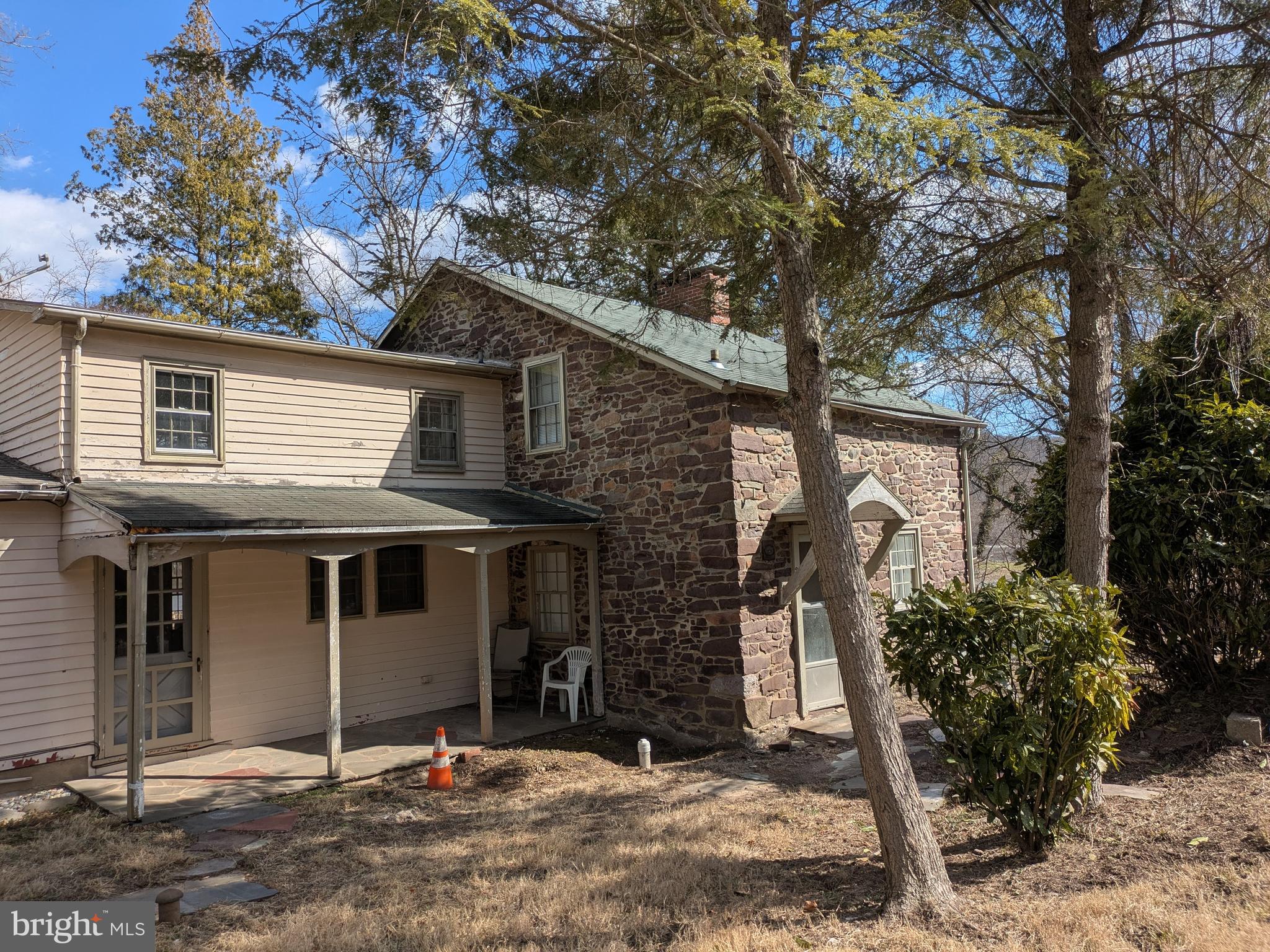 218 TOWPATH STREET