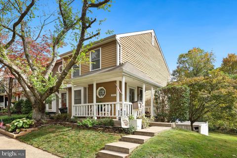 1651 POPLAR GROVE DRIVE RESTON VA 20194