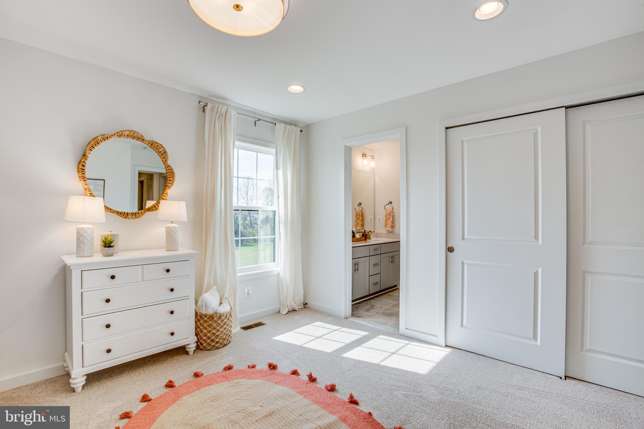 IRVING FARM - Residential