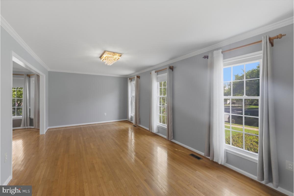SAYBROOKE - Residential