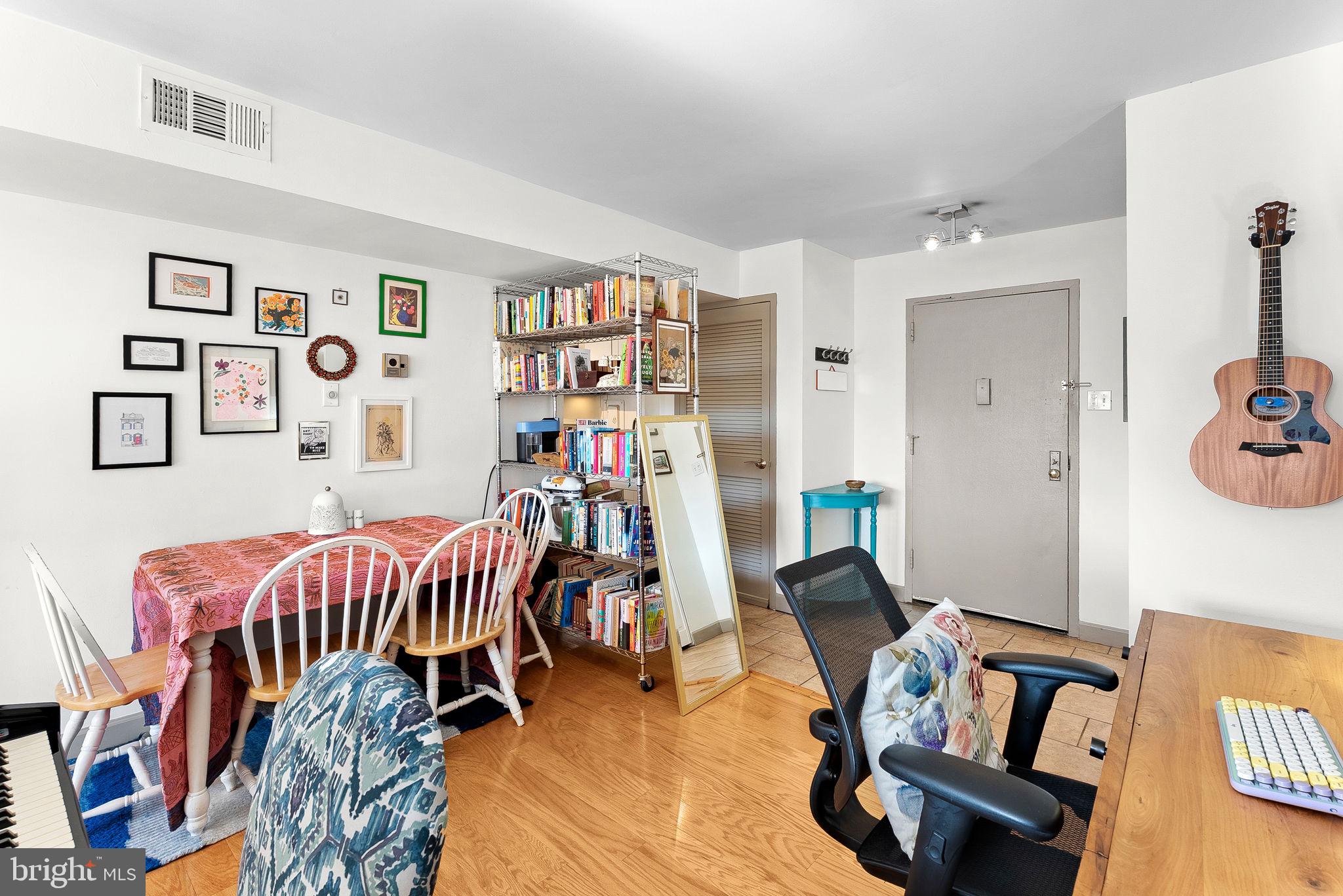 5340 HOLMES RUN PARKWAY 400