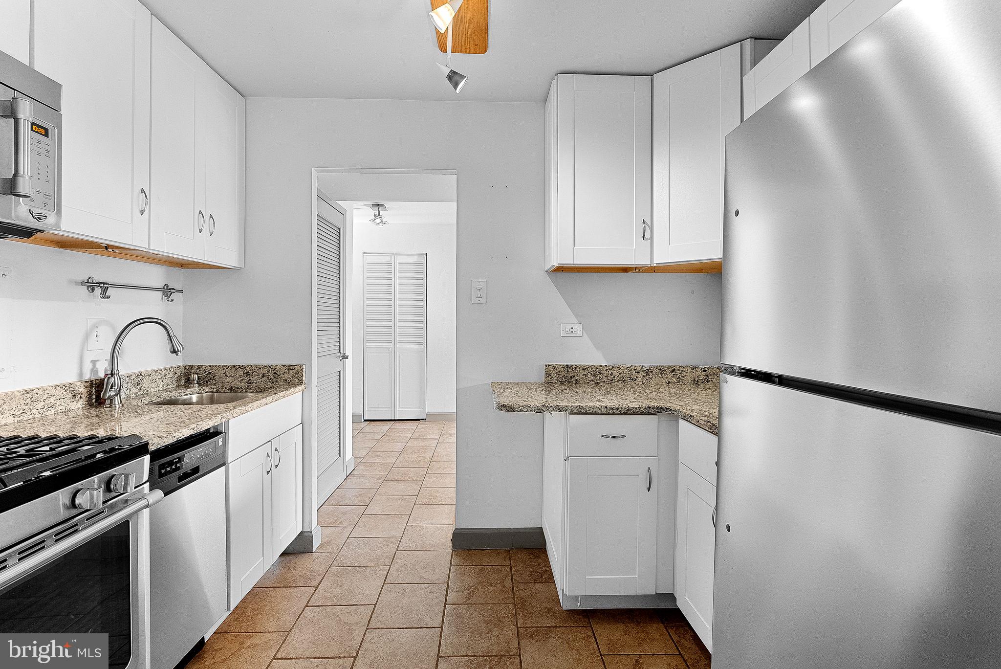 PAVILION ON THE PARK - Residential