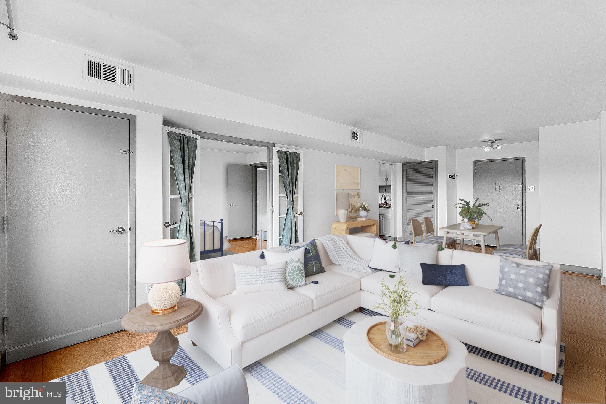 PAVILION ON THE PARK - Residential