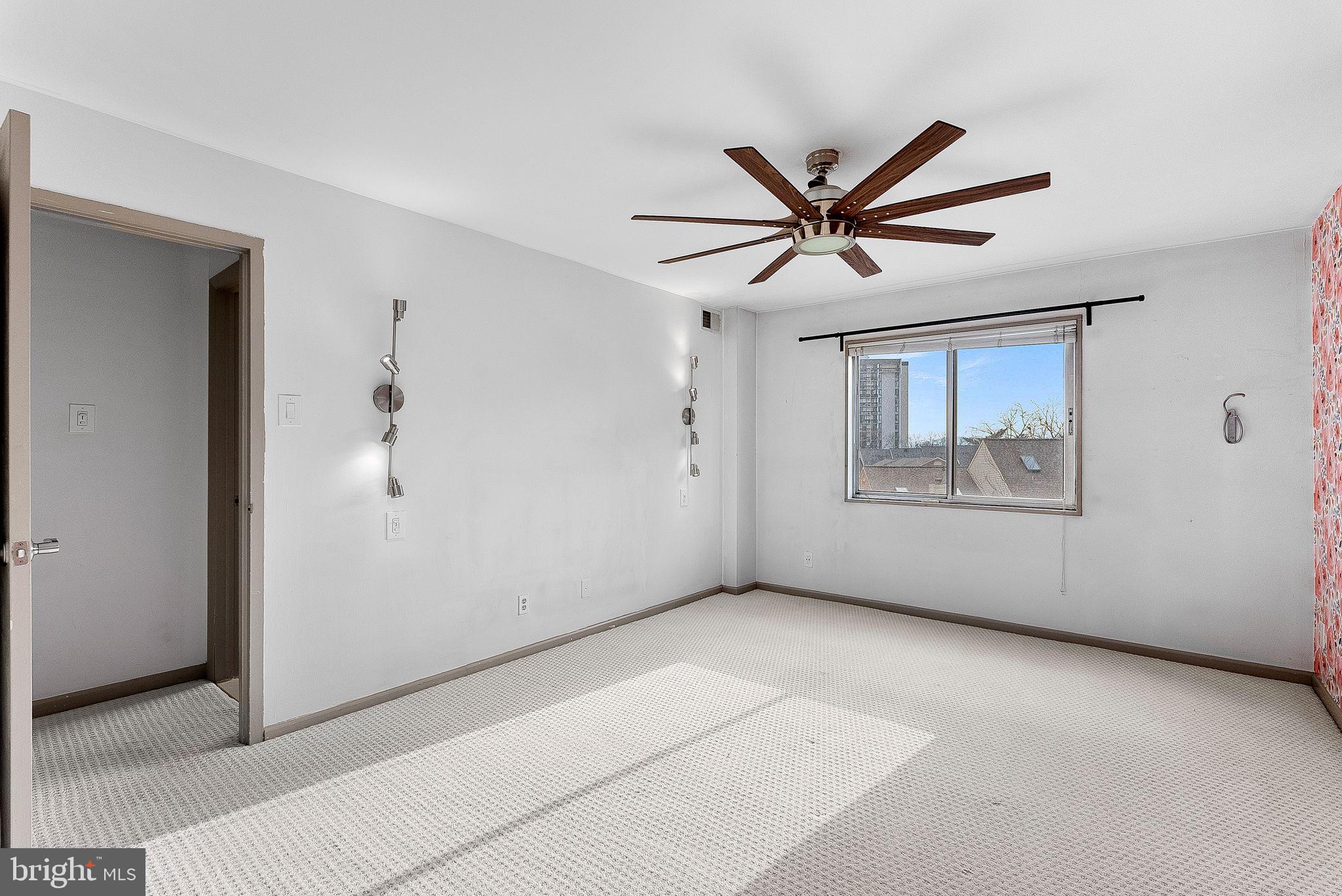 PAVILION ON THE PARK - Residential