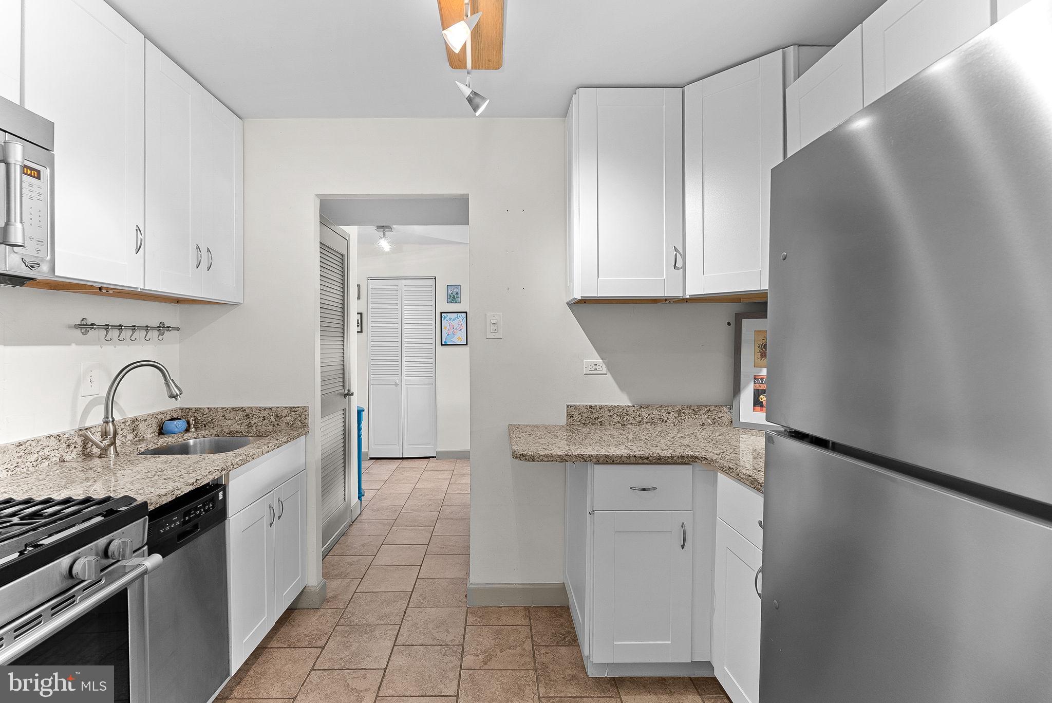 PAVILION ON THE PARK - Residential