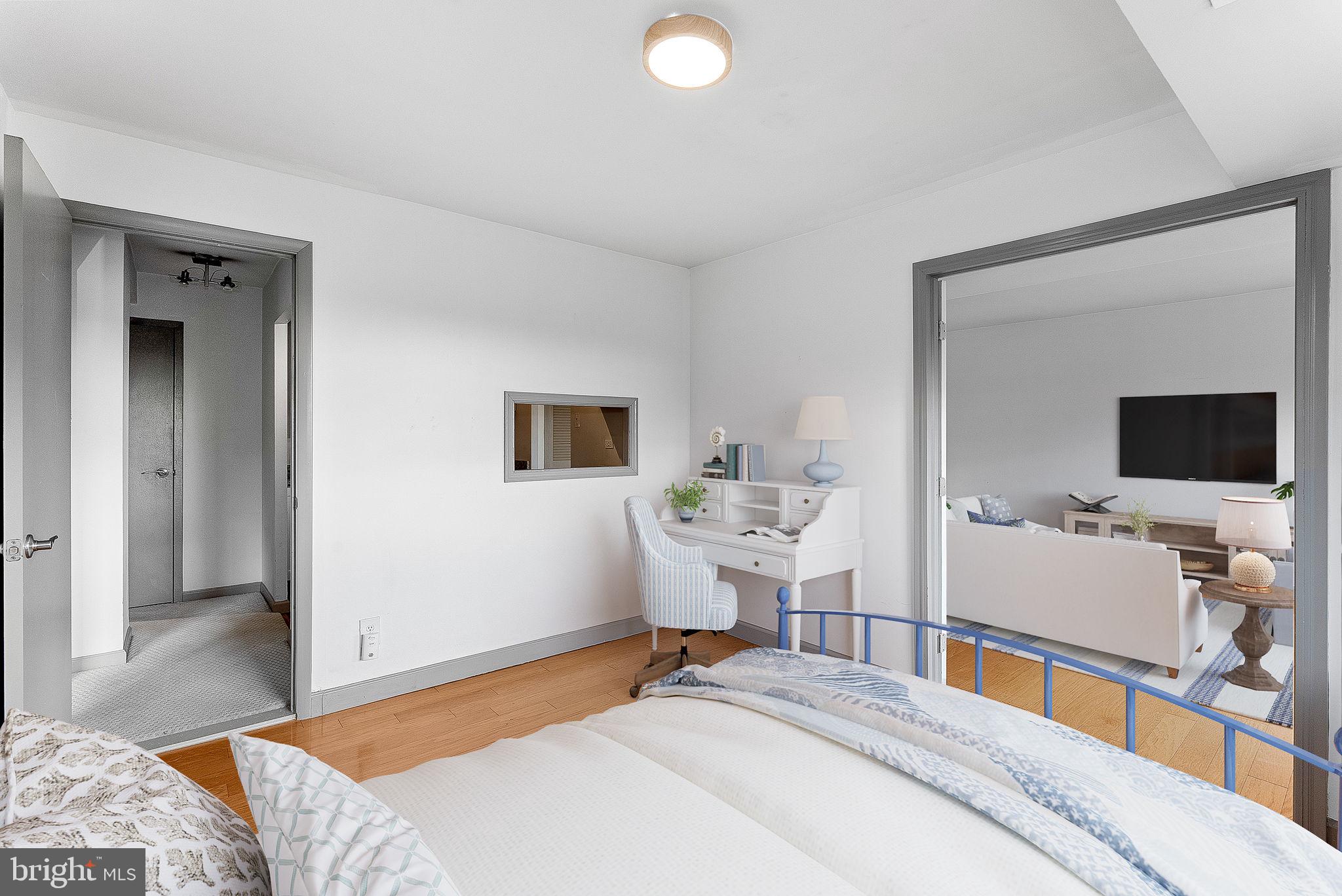 PAVILION ON THE PARK - Residential