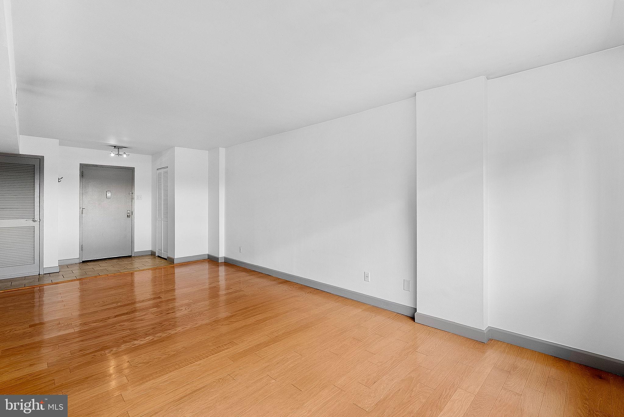 PAVILION ON THE PARK - Residential