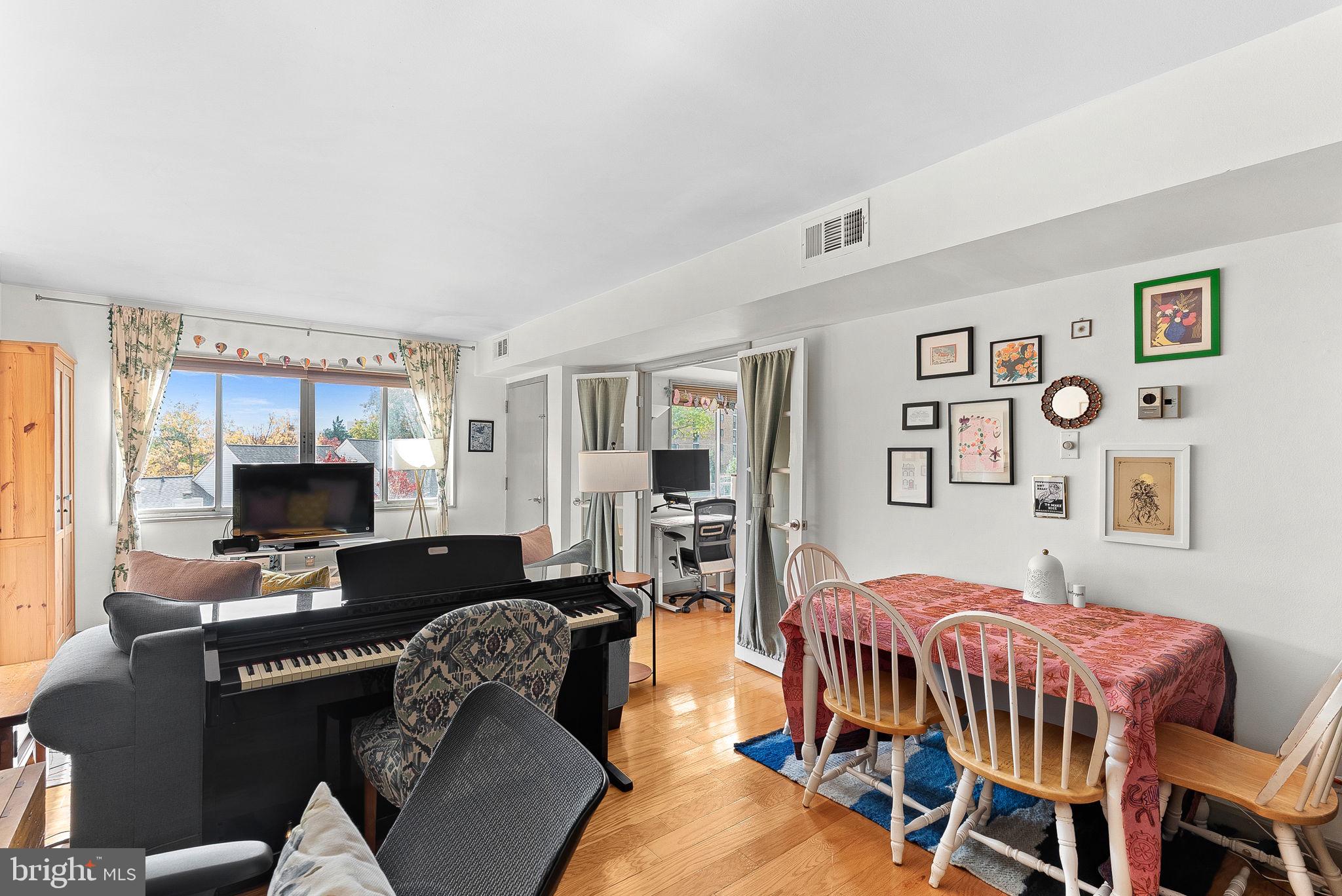 PAVILION ON THE PARK - Residential