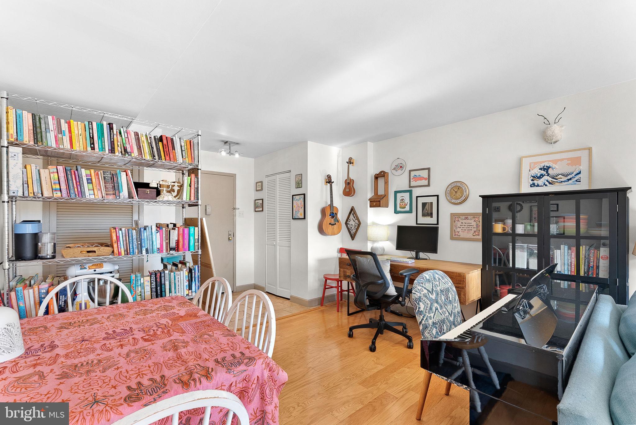 PAVILION ON THE PARK - Residential