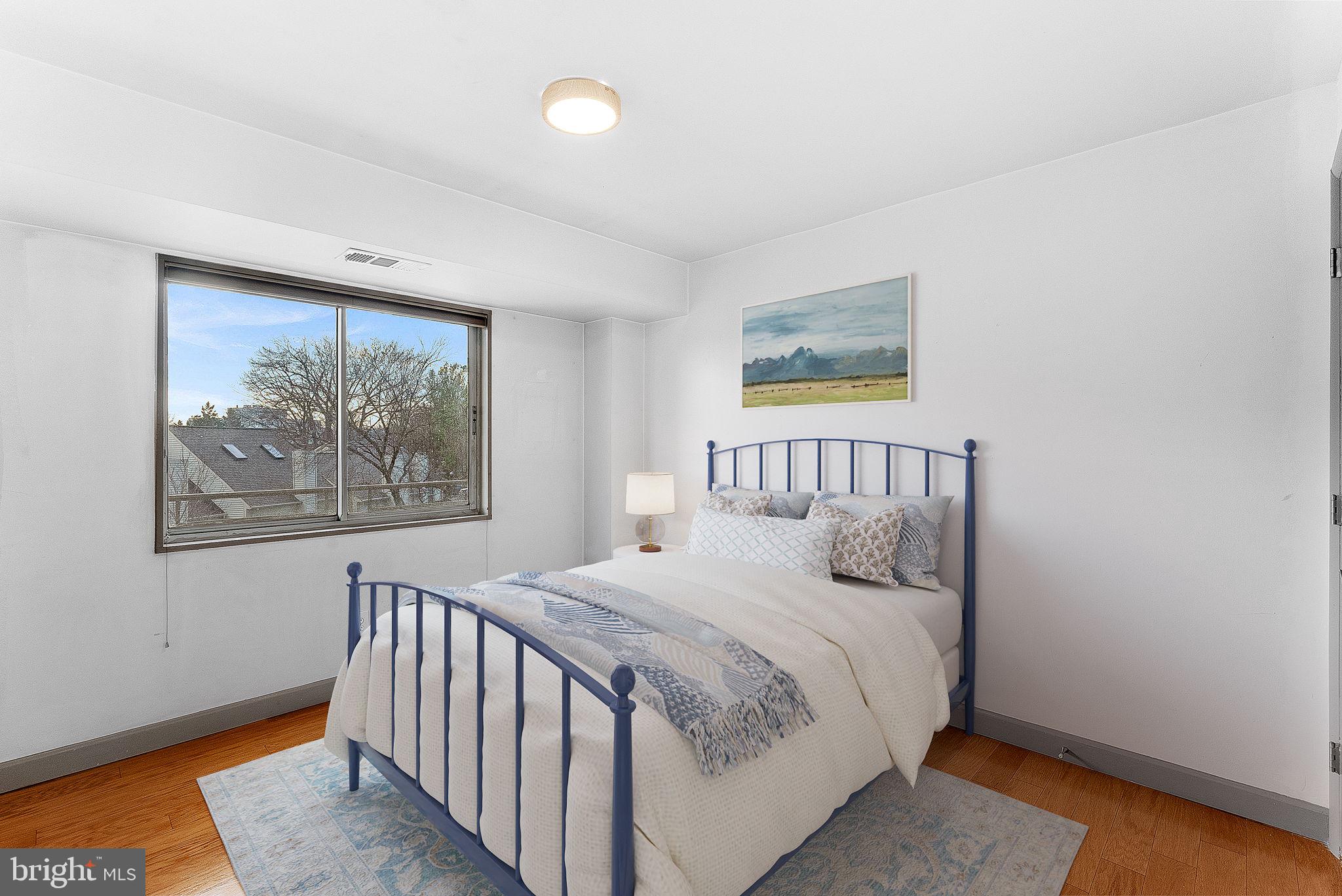 PAVILION ON THE PARK - Residential