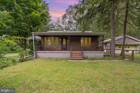 199 S STATE ROAD BARNESVILLE PA 18214