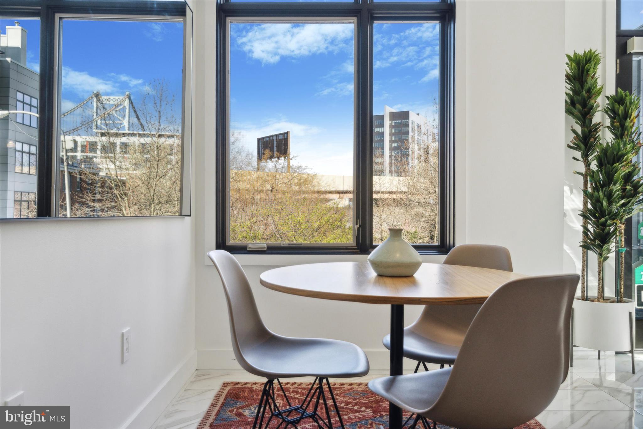 OLD CITY - Residential