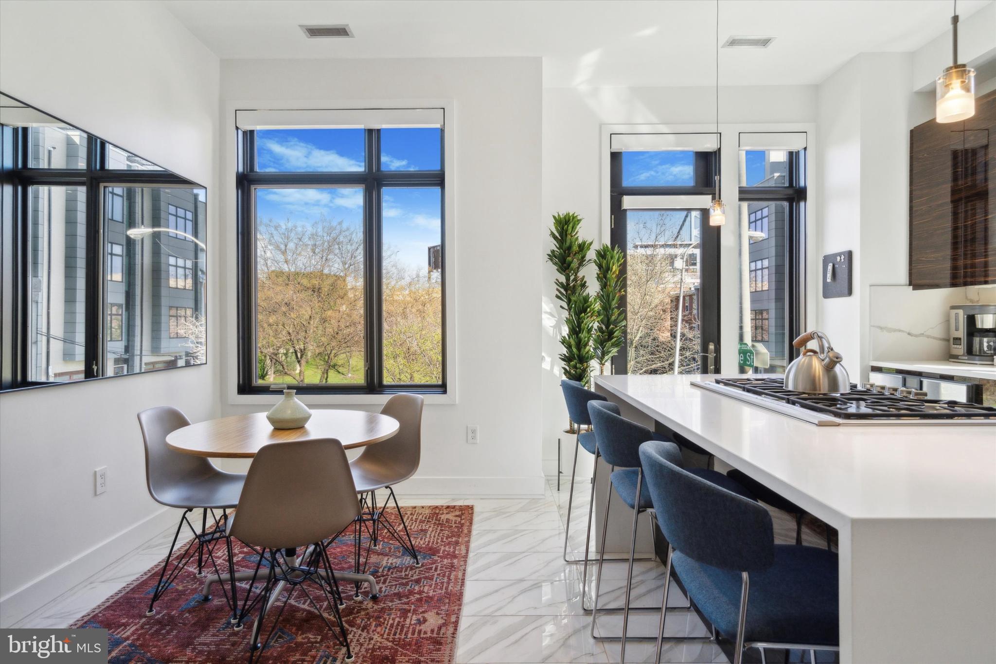 OLD CITY - Residential