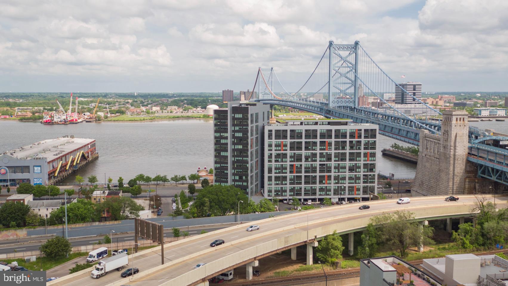 OLD CITY - Residential