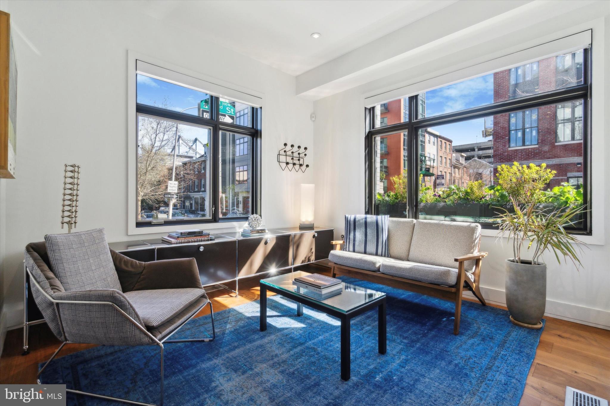 OLD CITY - Residential