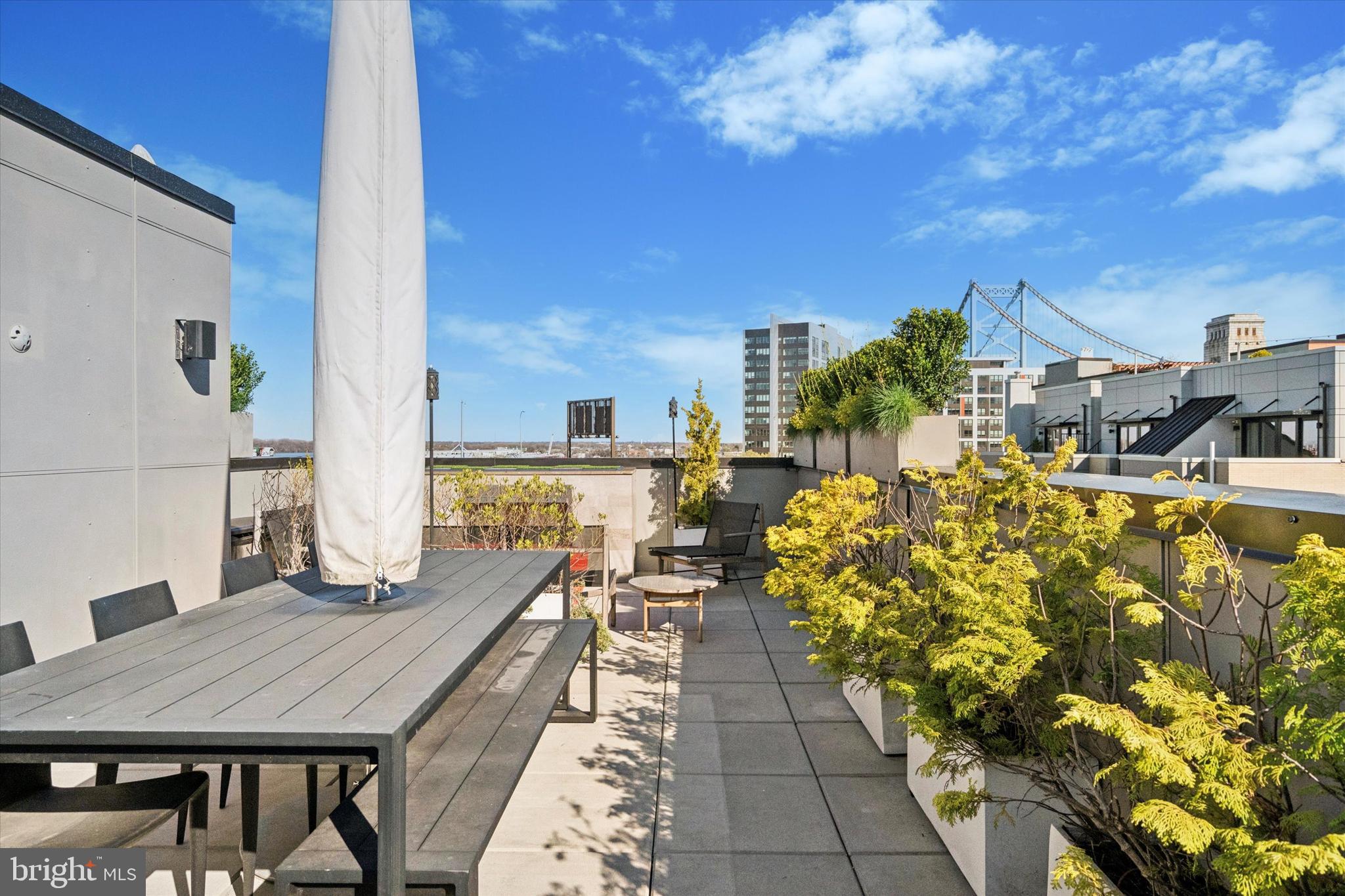 OLD CITY - Residential