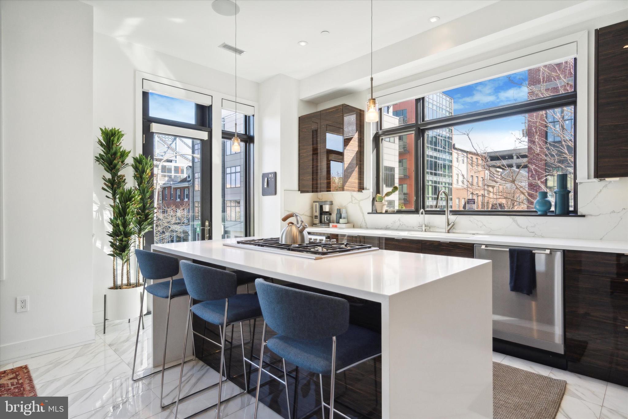 OLD CITY - Residential