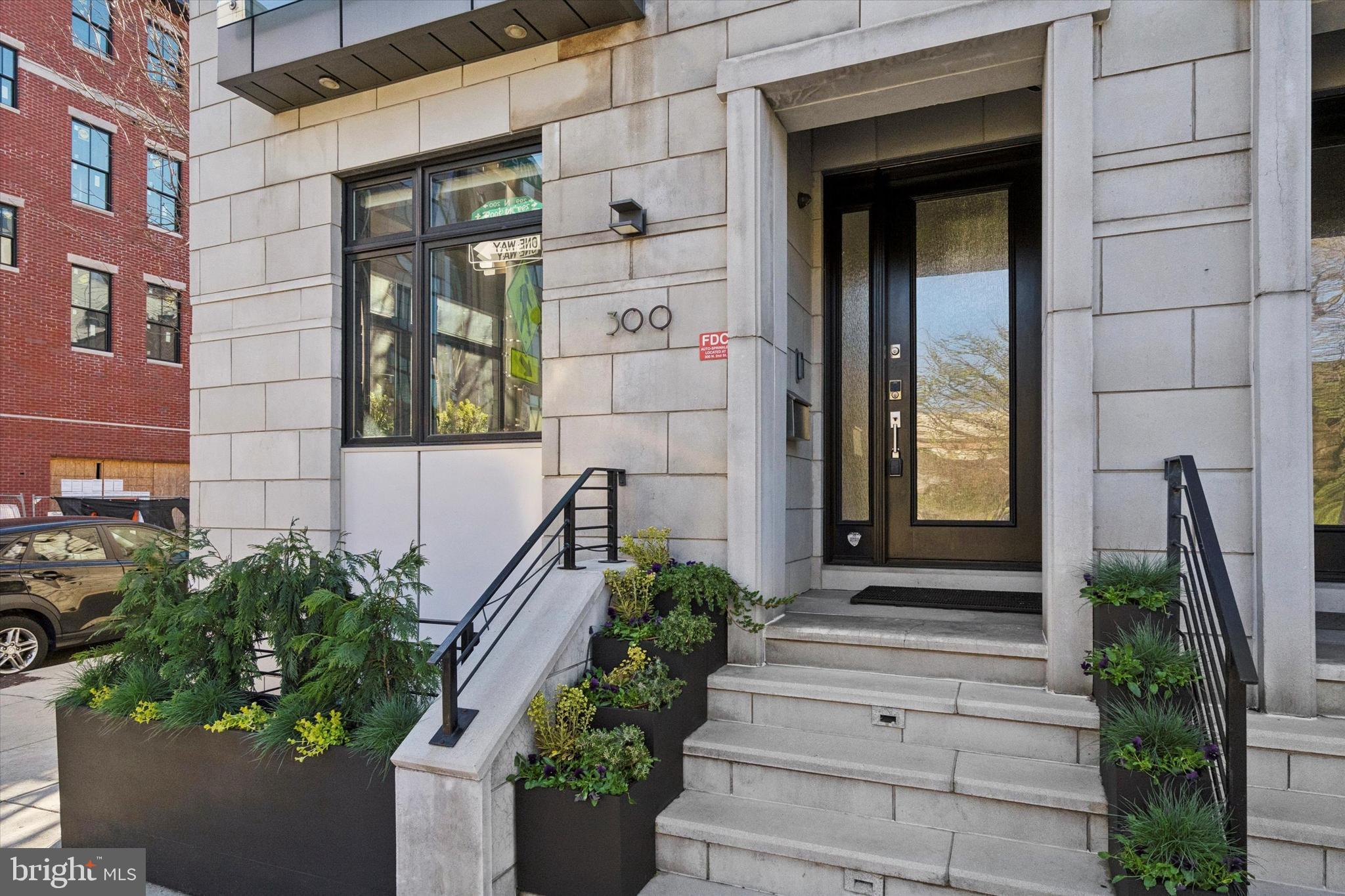 OLD CITY - Residential