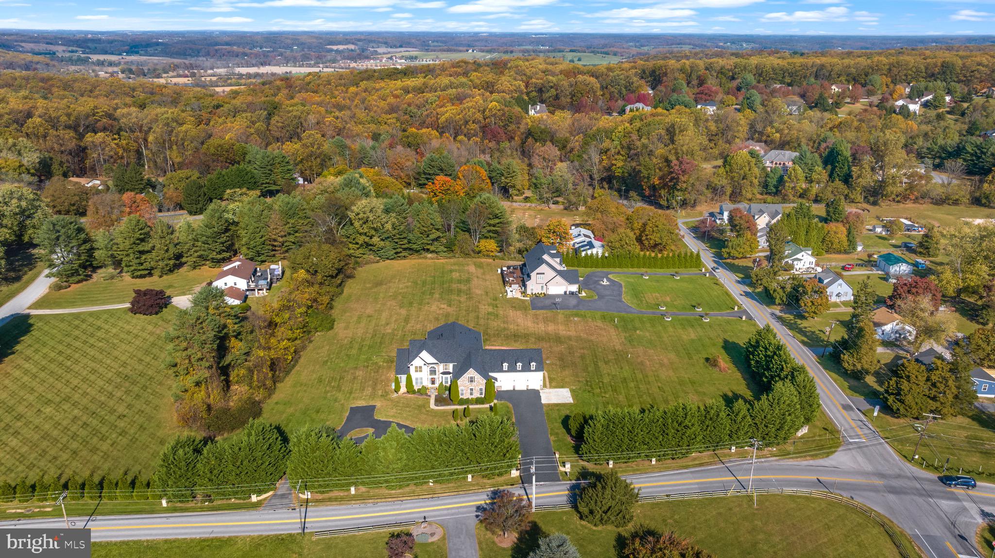 VALLEY HILLS - Residential