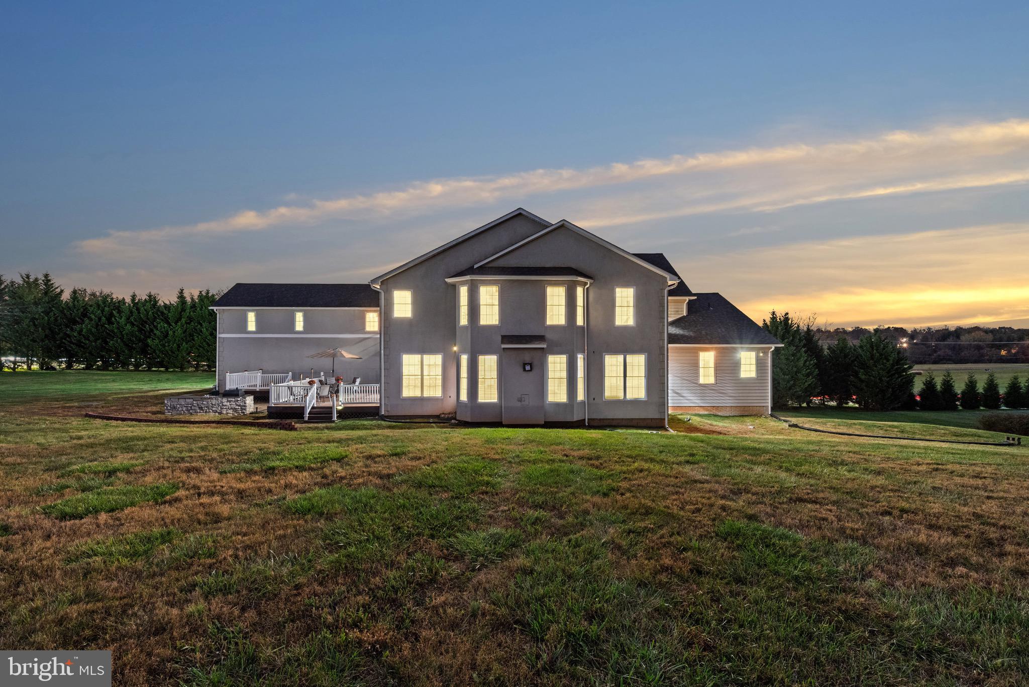 VALLEY HILLS - Residential